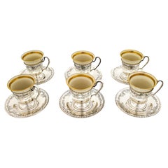 Ensemble de six tasses et soucoupes à demi-tasse en argent sterling