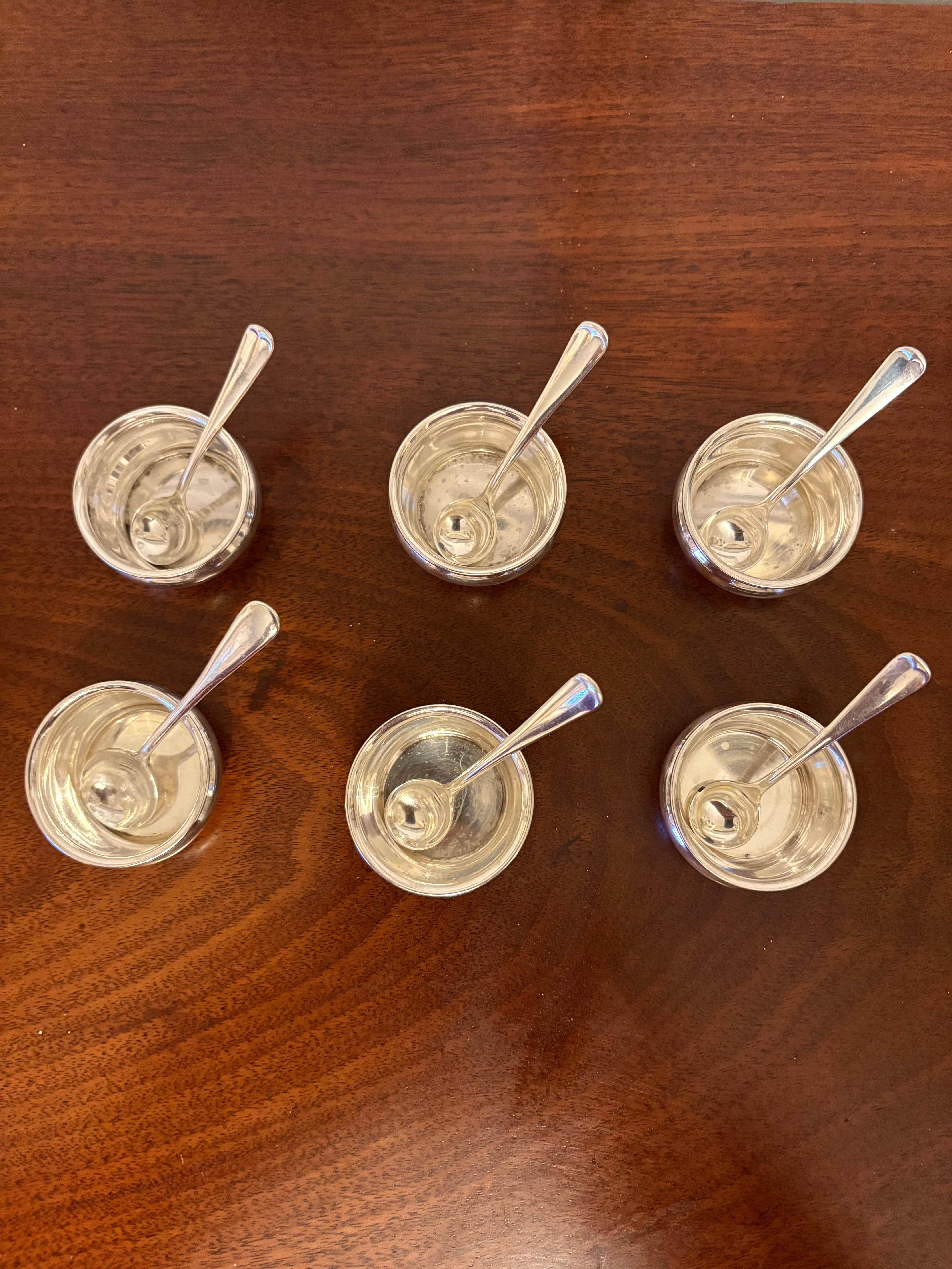 Americano Set di sei saliere in argento sterling con cucchiai di Gorham, XX secolo in vendita