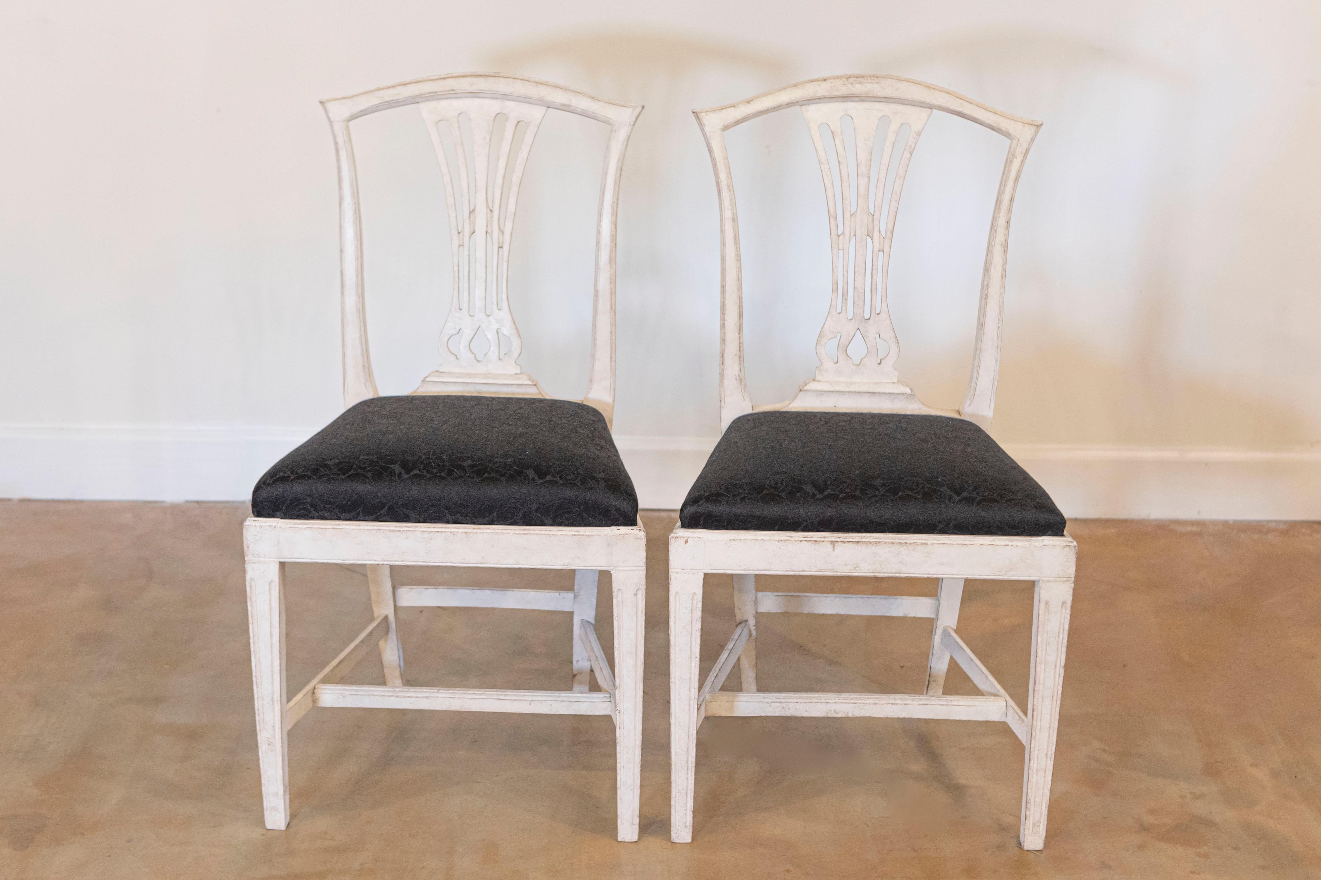 Carved Set of Six Swedish 1890s Painted Wood Dining Room Side Chairs with Black Fabric For Sale