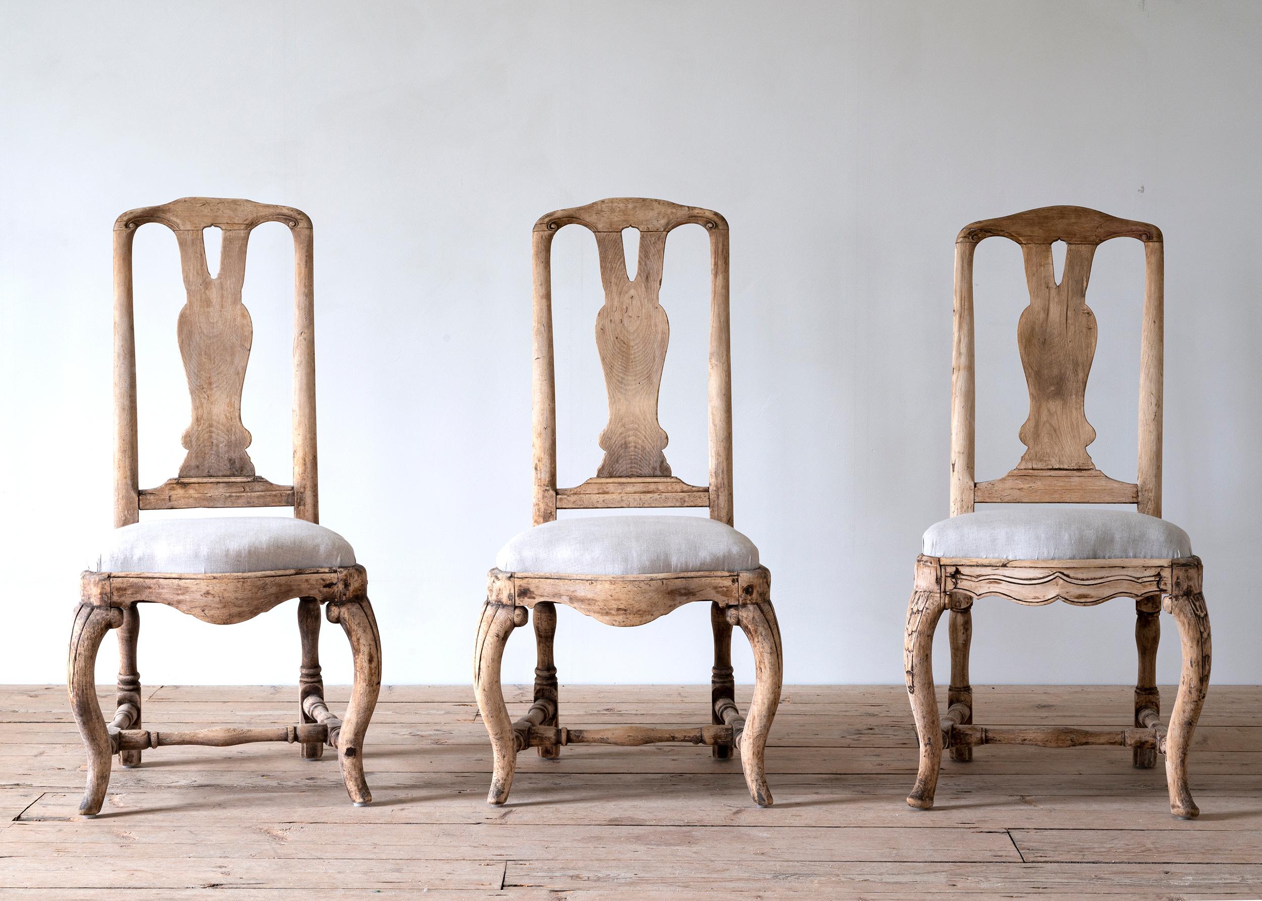 Suédois Ensemble de six chaises rococo suédoises du 18ème siècle en vente