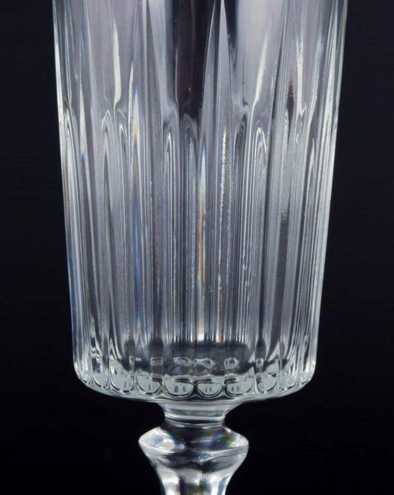 Set von sechs schwedischen Champagnerflöten aus klarem Glas. Ca. 1930er Jahre. im Angebot 1