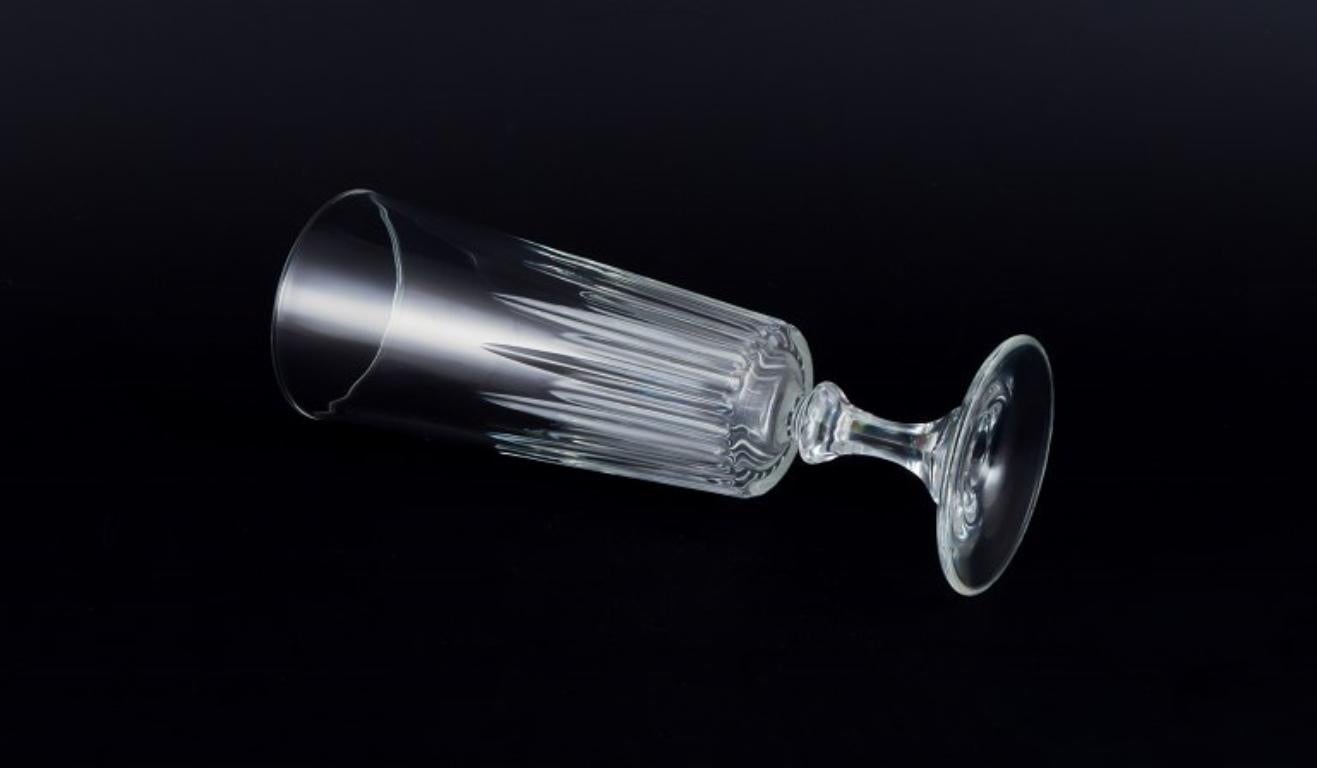 Set von sechs schwedischen Champagnerflöten aus klarem Glas. Ca. 1930er Jahre. im Angebot 2