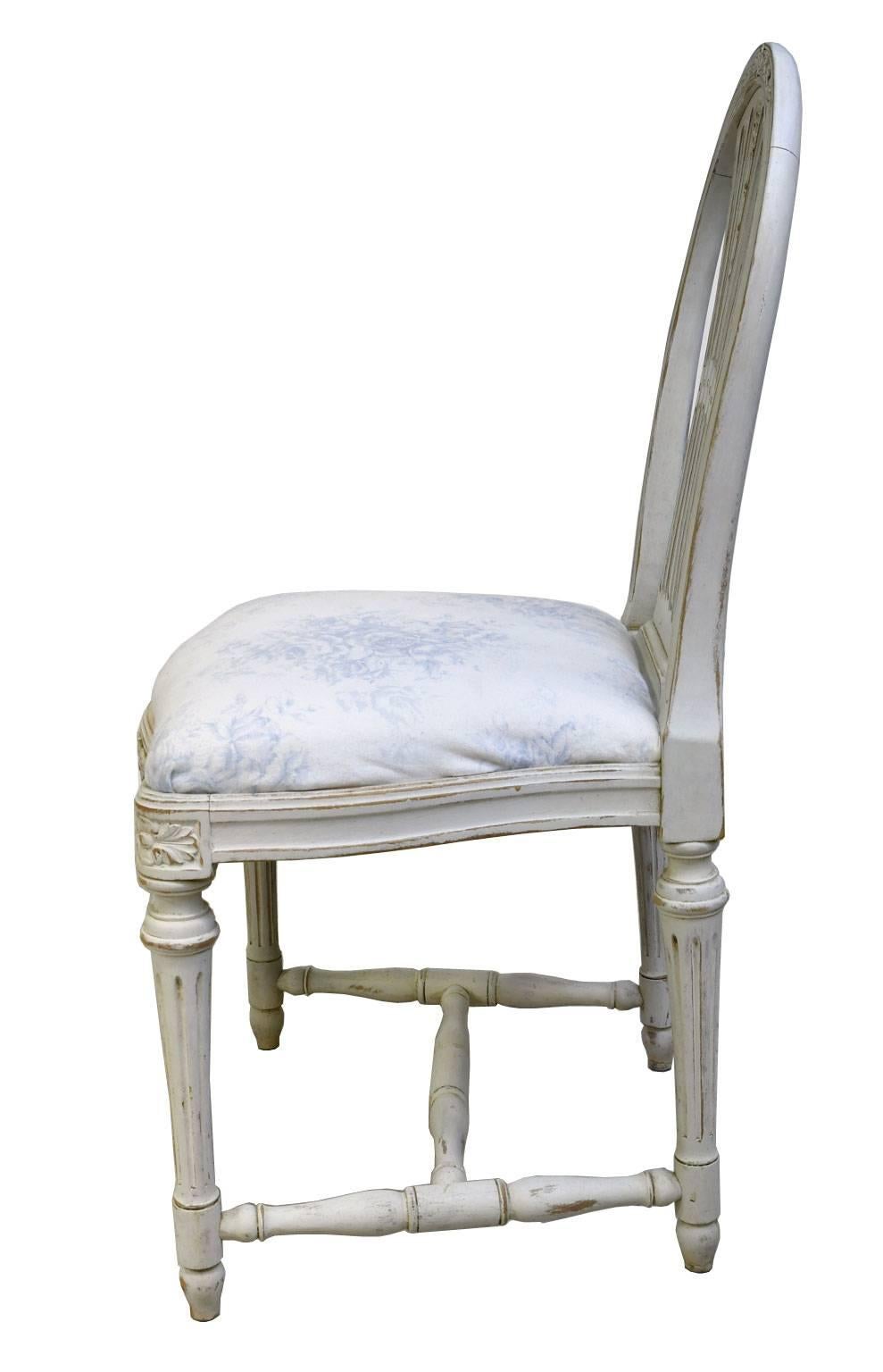 Set of Six Swedish Gustavian-Style Painted Dining Chairs,  c. 1890-1915 1