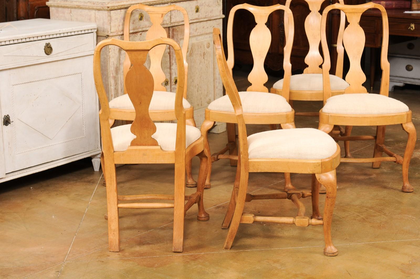 Set of Six Swedish Rococo Style 1890s Dining Room Side Chairs with Carved Splats For Sale 1