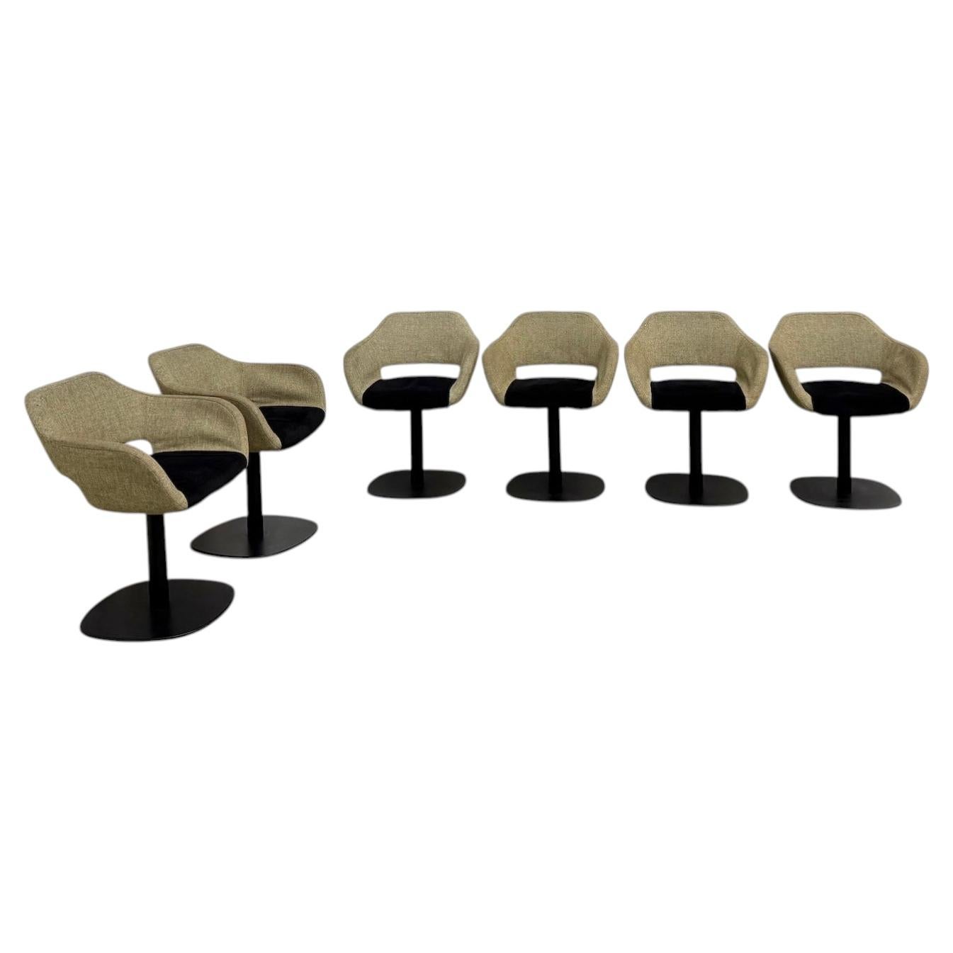 Conjunto de seis sillones giratorios con carcasa orgánica, fabricados en la década de 1990