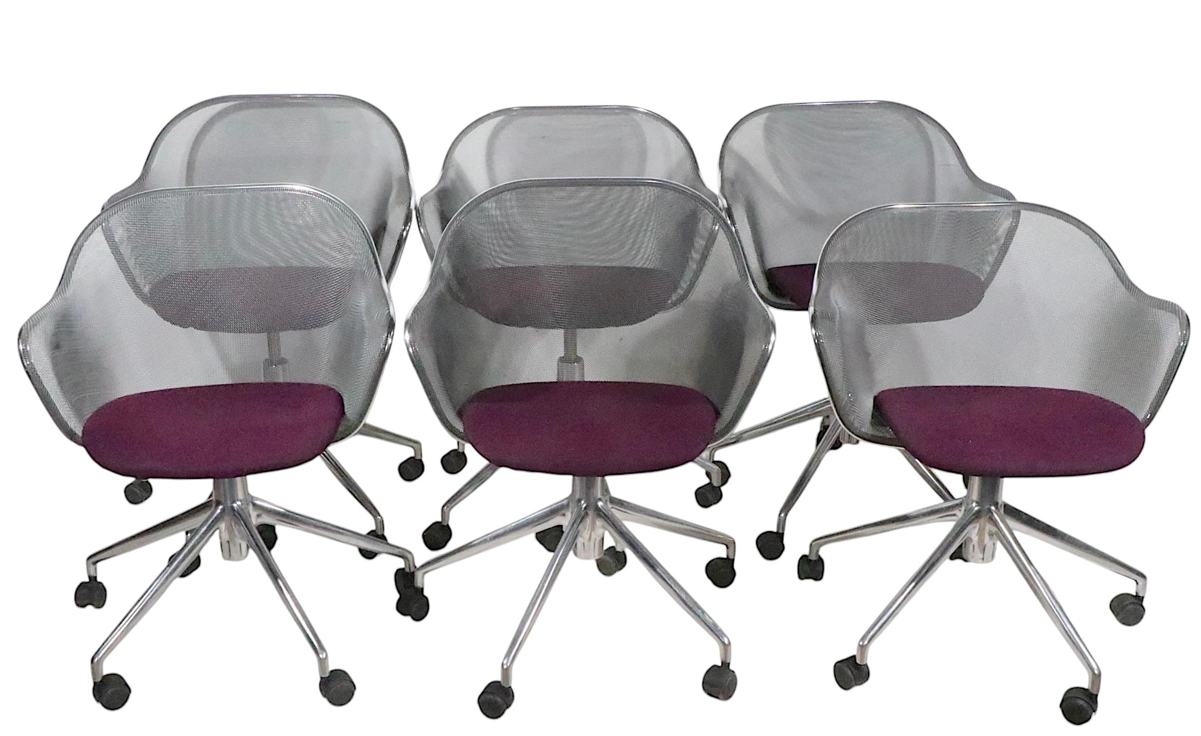 Conjunto de seis sillas giratorias Luta diseñadas por Antonio Citterio para B&B Italia c 2016 en venta 12