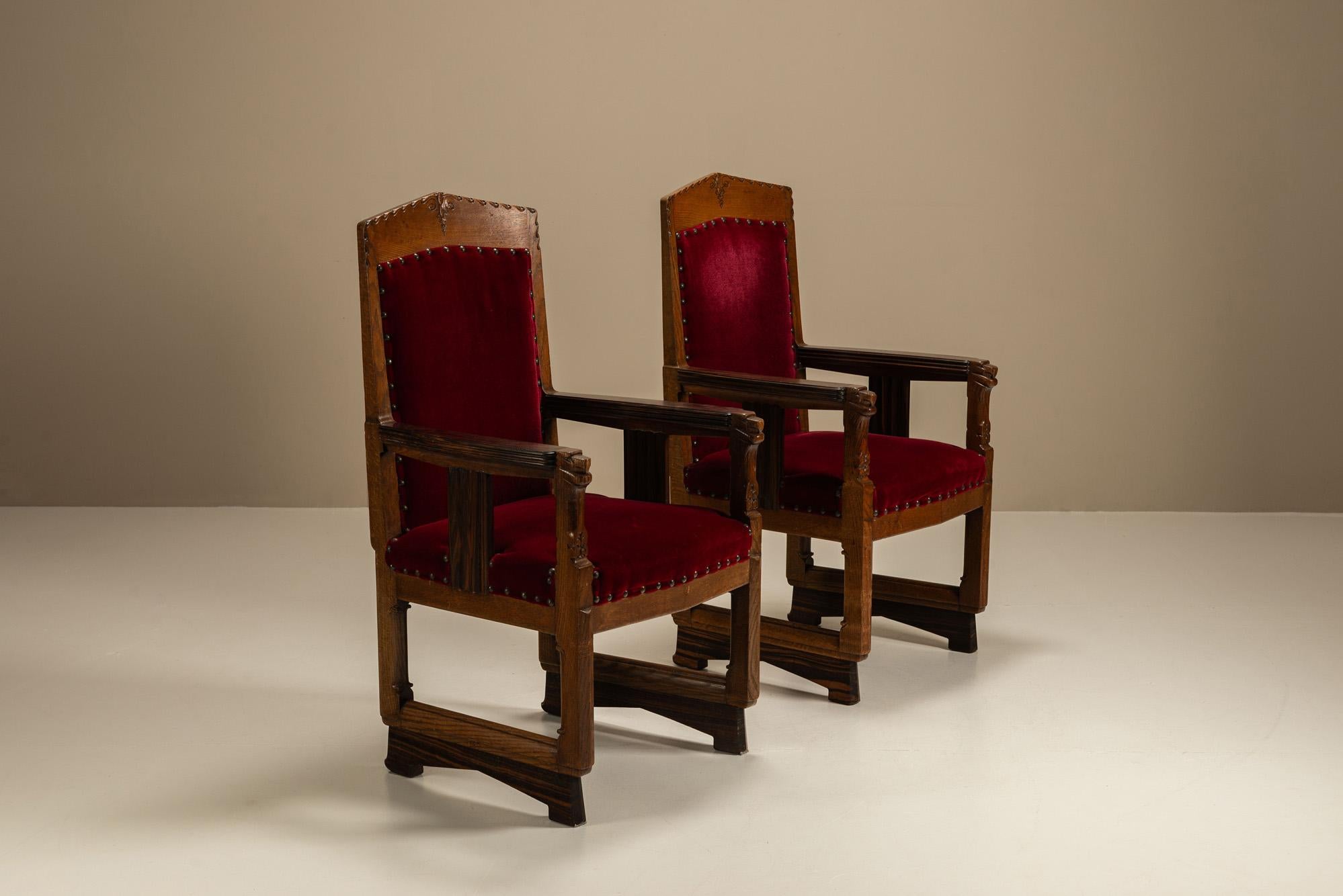 Ensemble de six chaises de salle à manger 't Woonhuys, école d'Amsterdam, années 1920 Bon état - En vente à Hellouw, NL