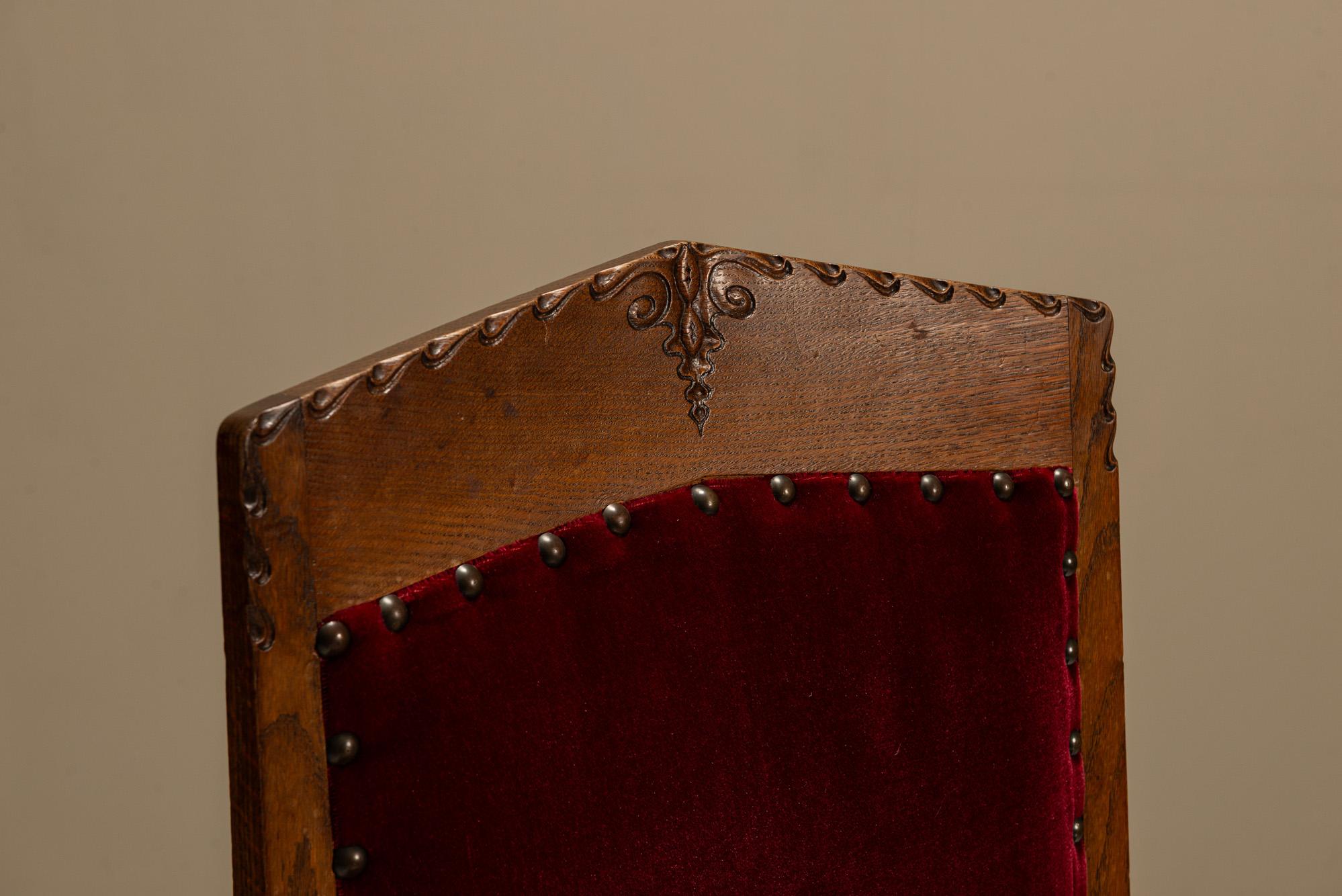 Chêne Ensemble de six chaises de salle à manger 't Woonhuys, école d'Amsterdam, années 1920 en vente