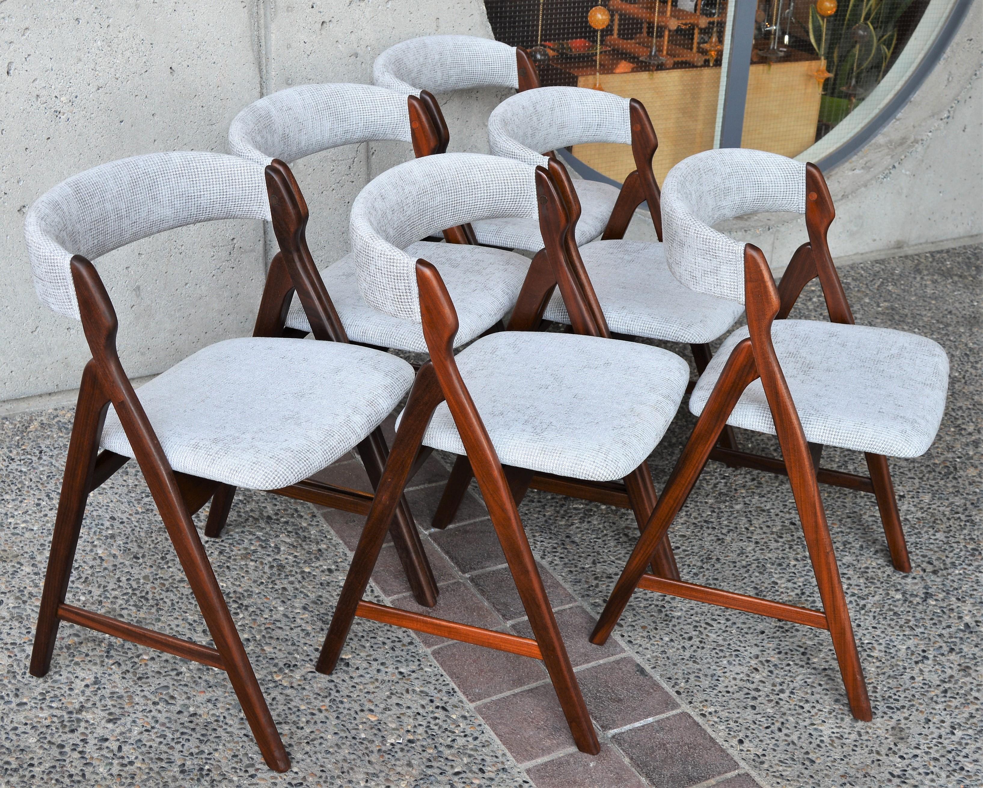 Danish Set of Six Teak A-Frame Dining Chairs by T.H. Harlev for Farstrup For Sale