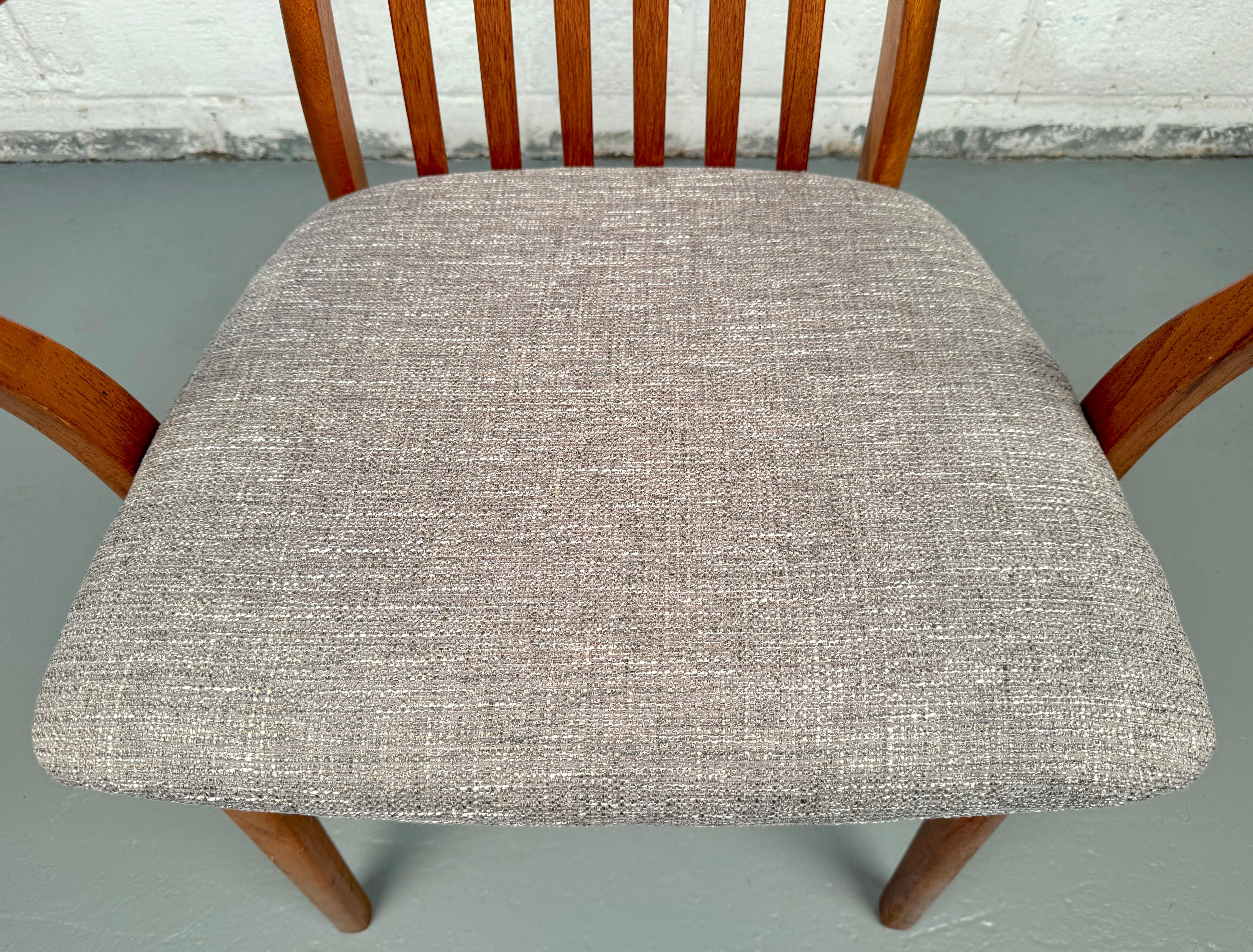 Set of Six Teak Danish Modern Dining Chairs by Preben Schou For Sale 2
