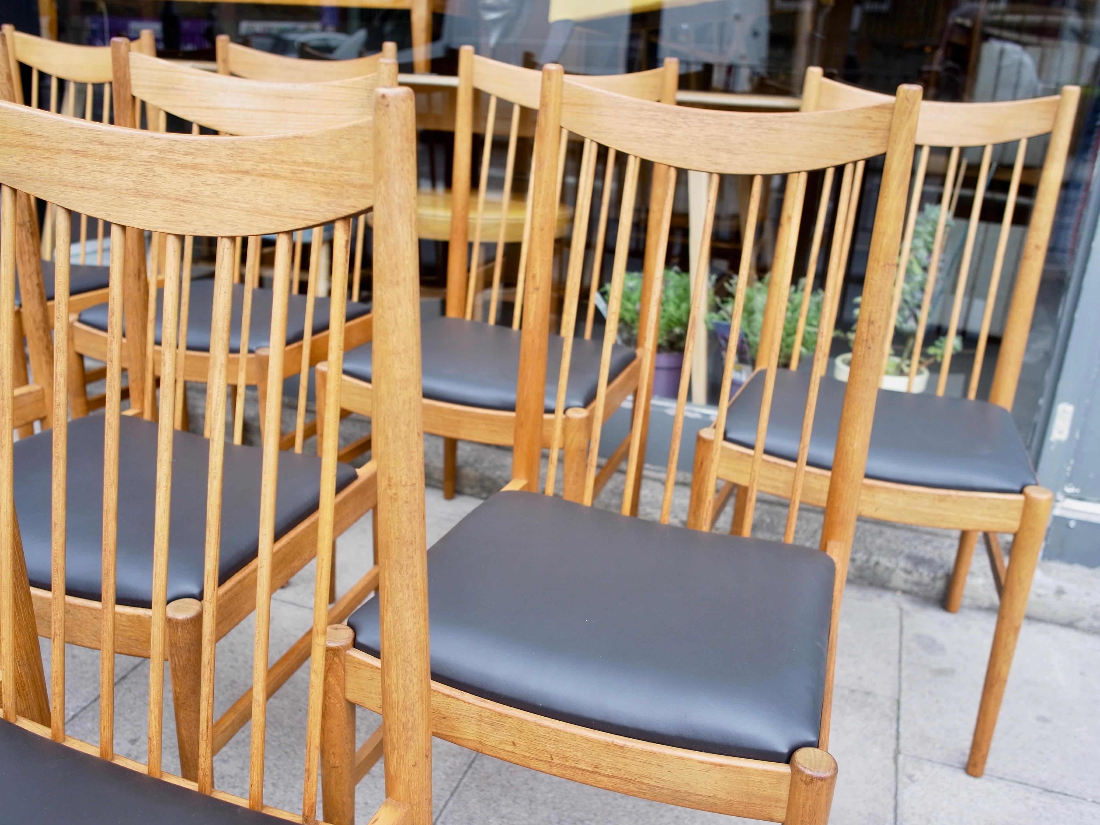 Teck Ensemble de six chaises à manger danoises Sibast en teck en vente