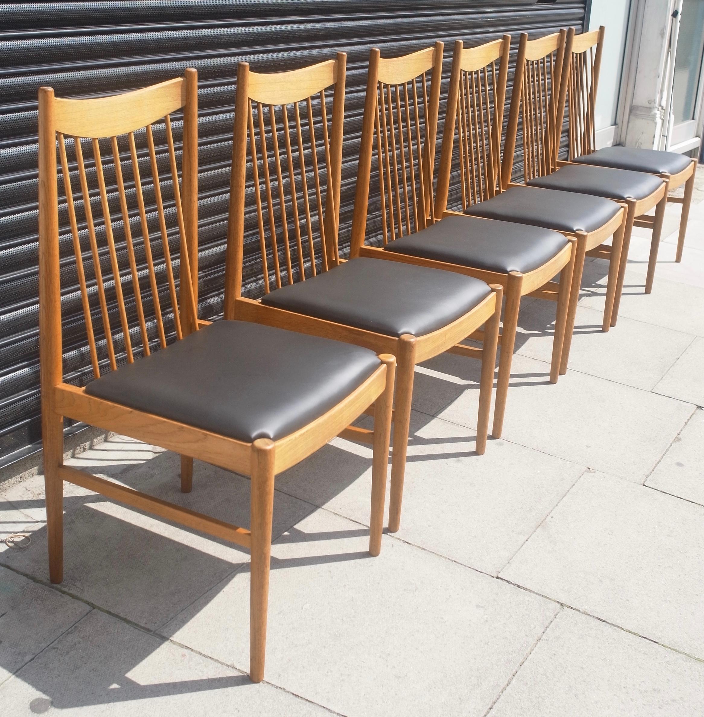 Set of Six Teak Danish Sibast Dining Chairs For Sale 2