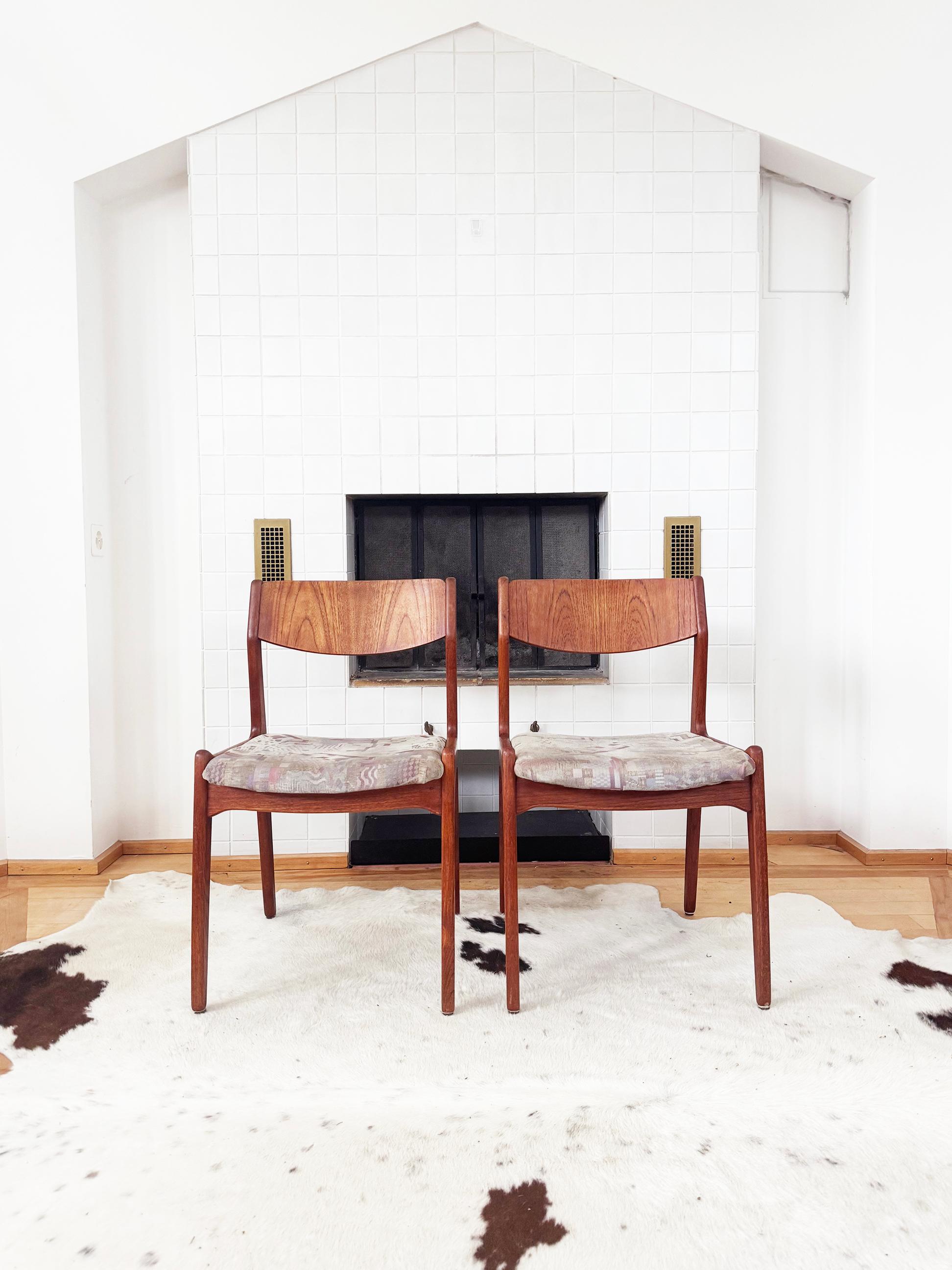 Danese Set di sei RARE sedie da pranzo in teak di Henning Kjaernaulf per Sorø Stolefabrik in vendita