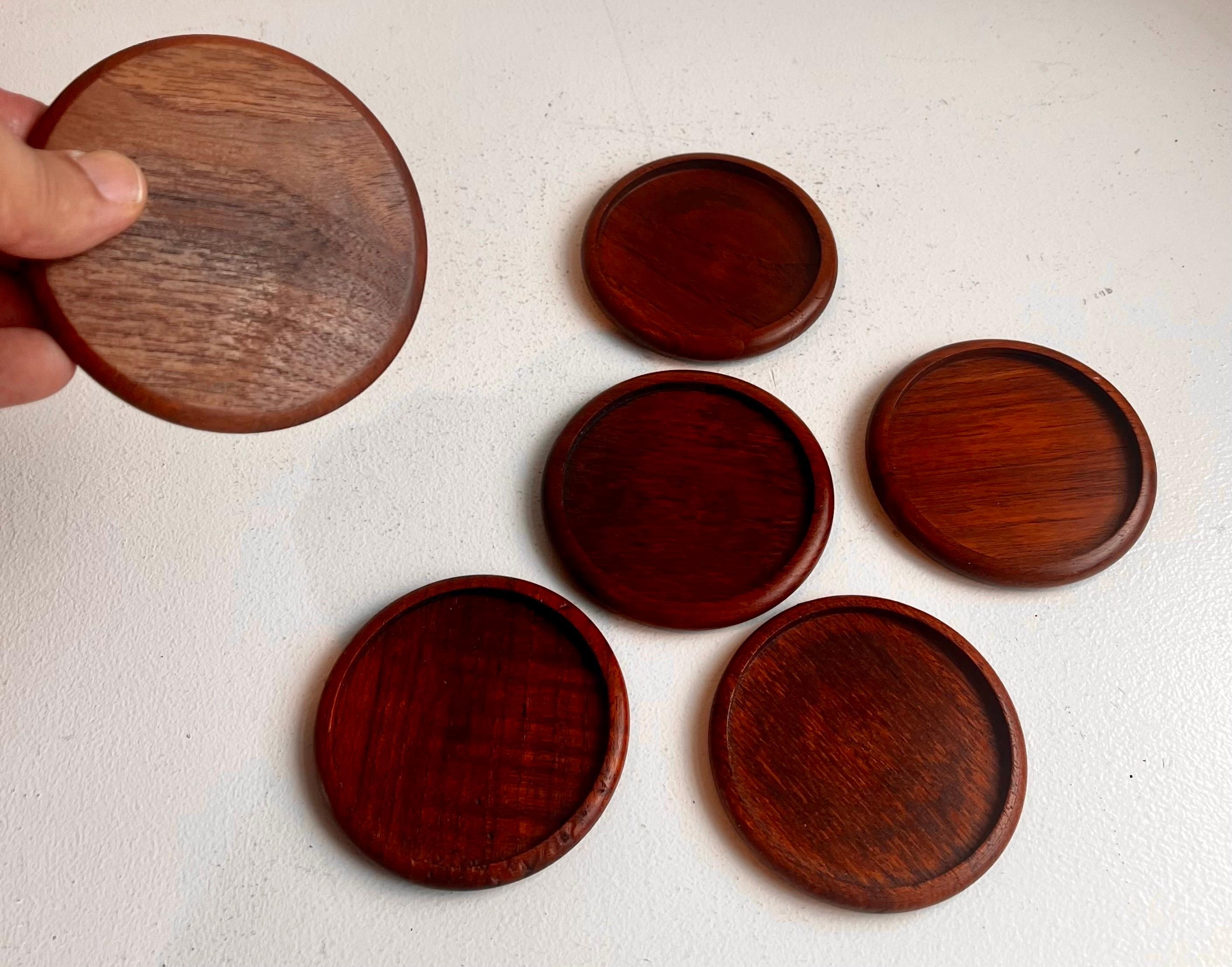 Danese Set di sei sottobicchieri in teak, anni '60 in vendita