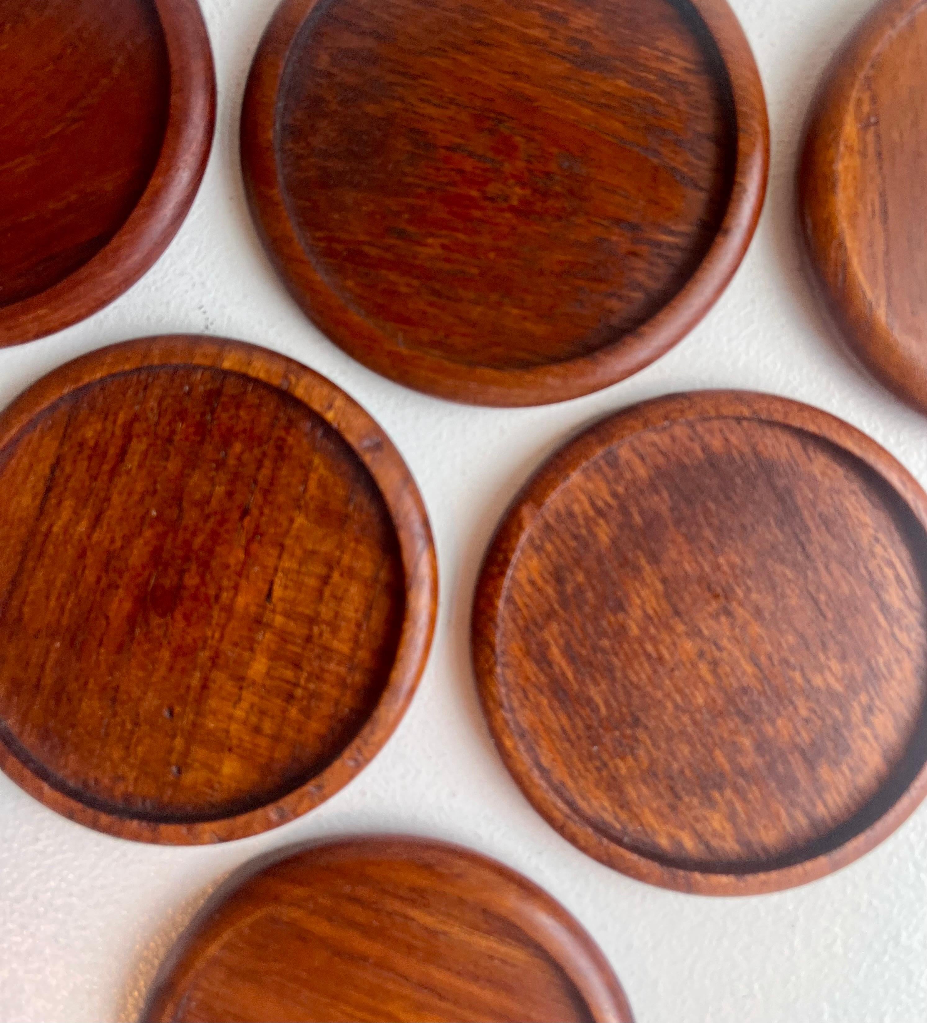Teak Set di sei sottobicchieri in teak, anni '60 in vendita