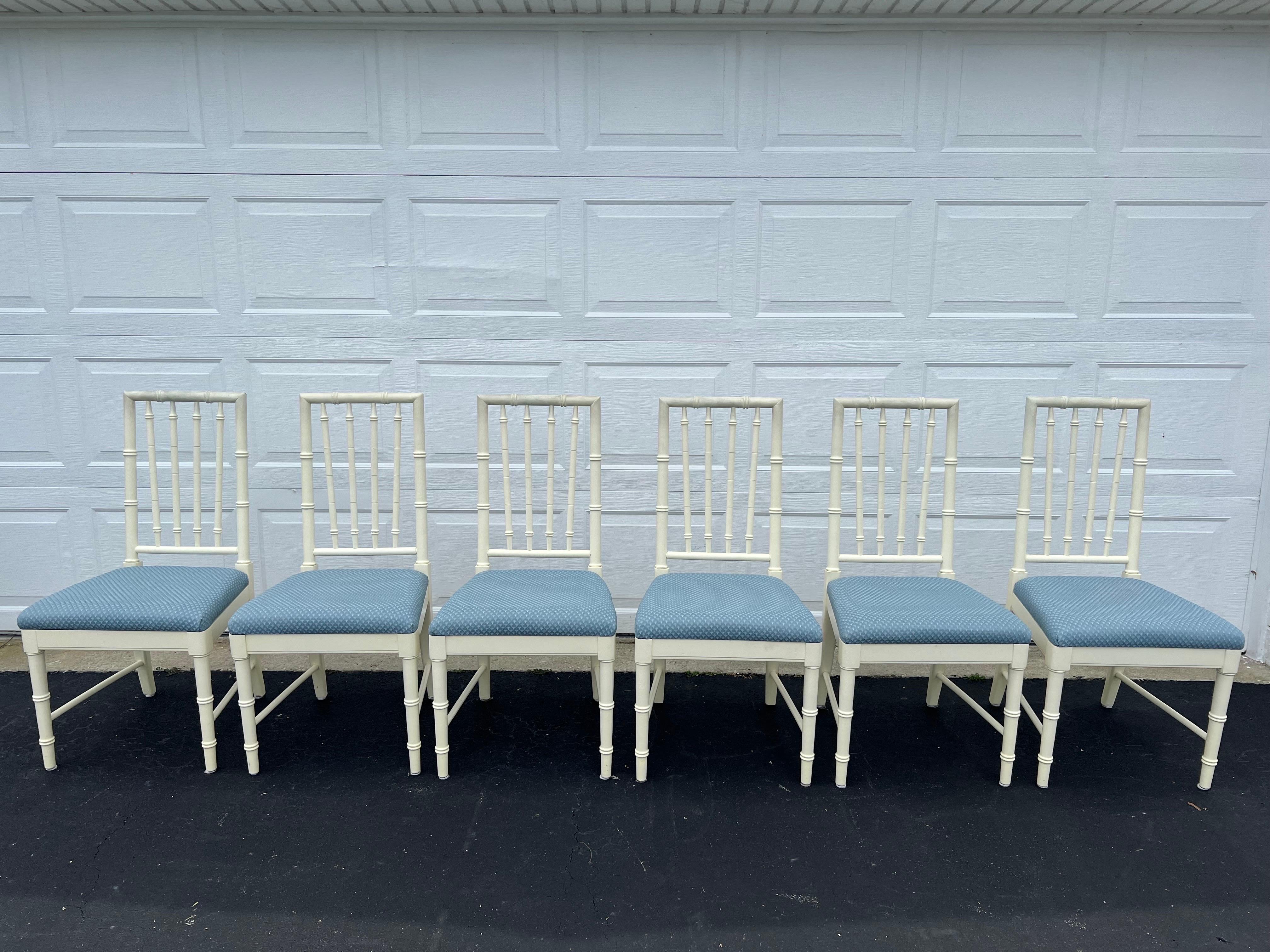Chinoiserie Set of Six Thomasville Faux Bamboo Dining Chairs 