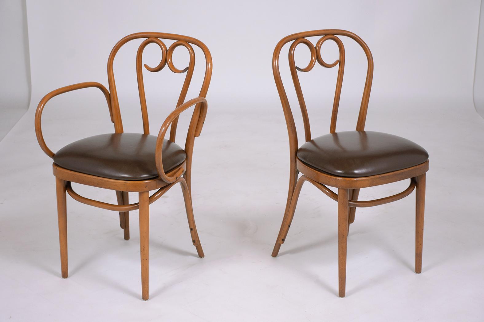 Art-Deco Thonet Bentwood Leather Dining Chairs with Walnut Finish - Set of Six For Sale 4