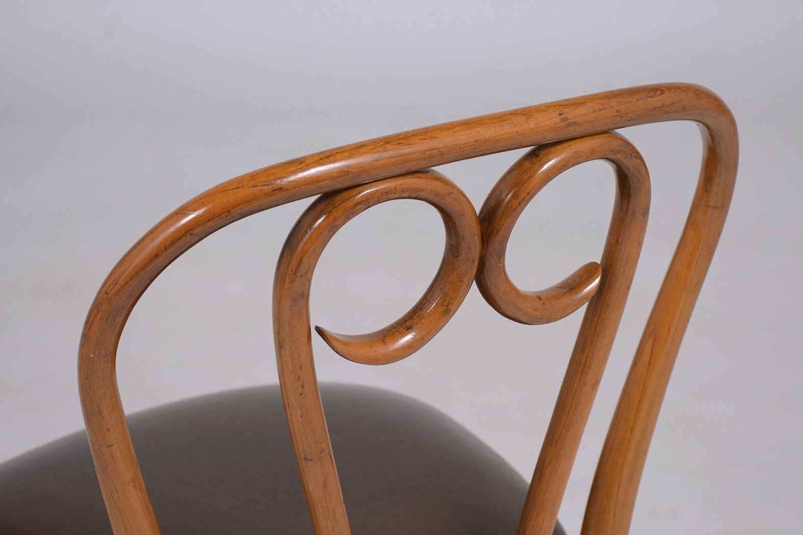 Art-Deco Thonet Bentwood Leather Dining Chairs with Walnut Finish - Set of Six For Sale 7