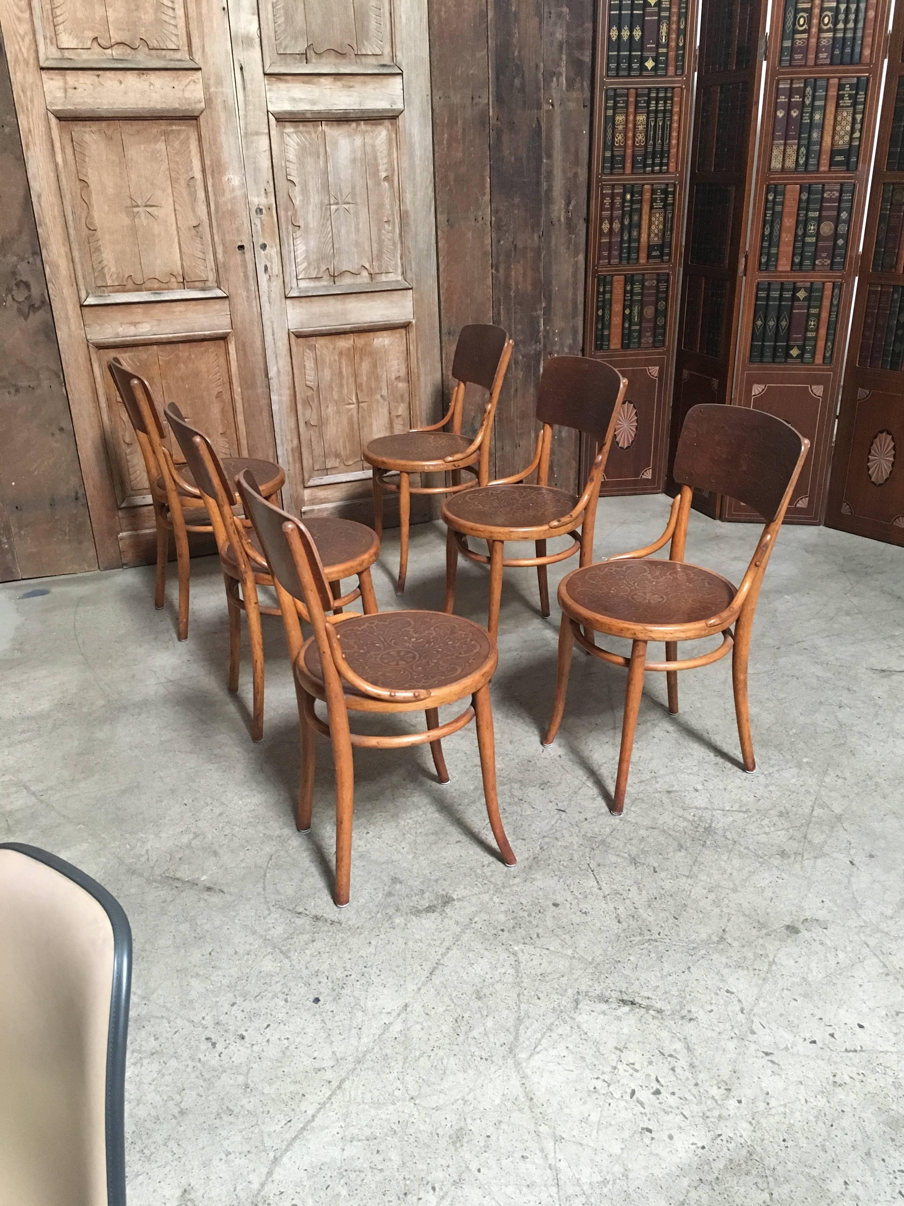 Wood Set of Six Thonet Bentwood Dining Chairs