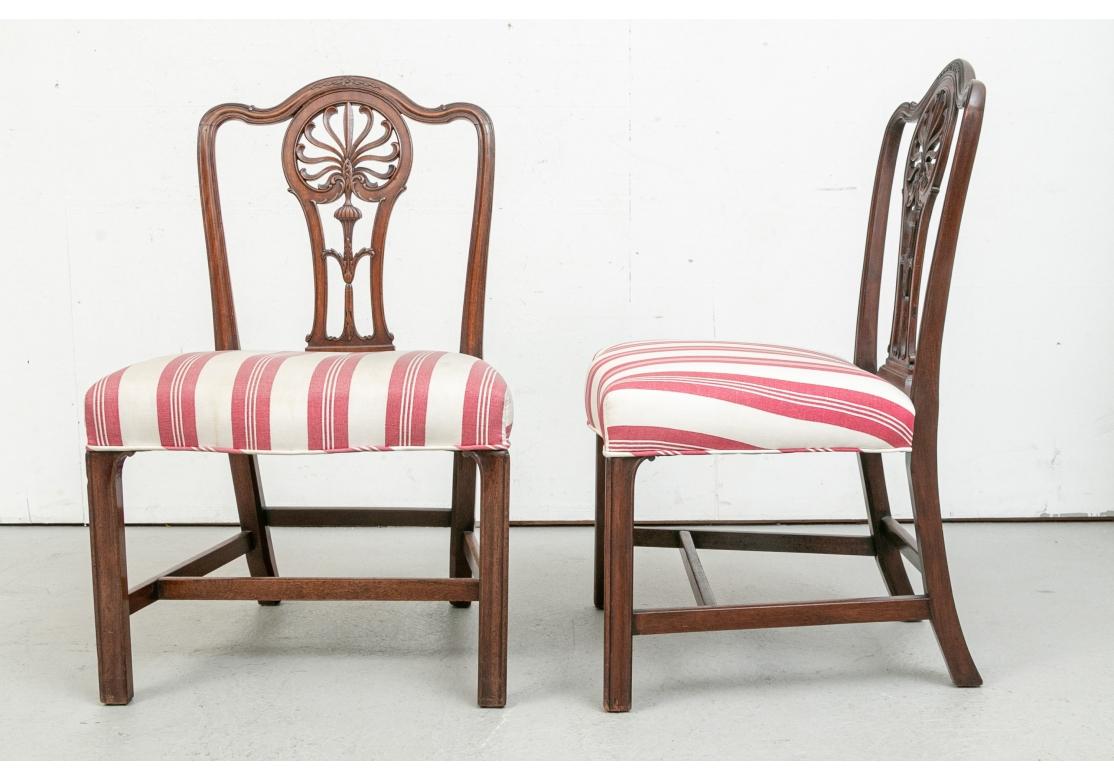 Satz von sechs sehr feinen antiken Beistellstühlen im Hepplewhite-Stil (19. Jahrhundert) im Angebot