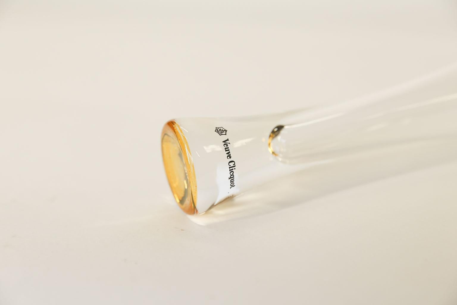 veuve clicquot champagne glasses