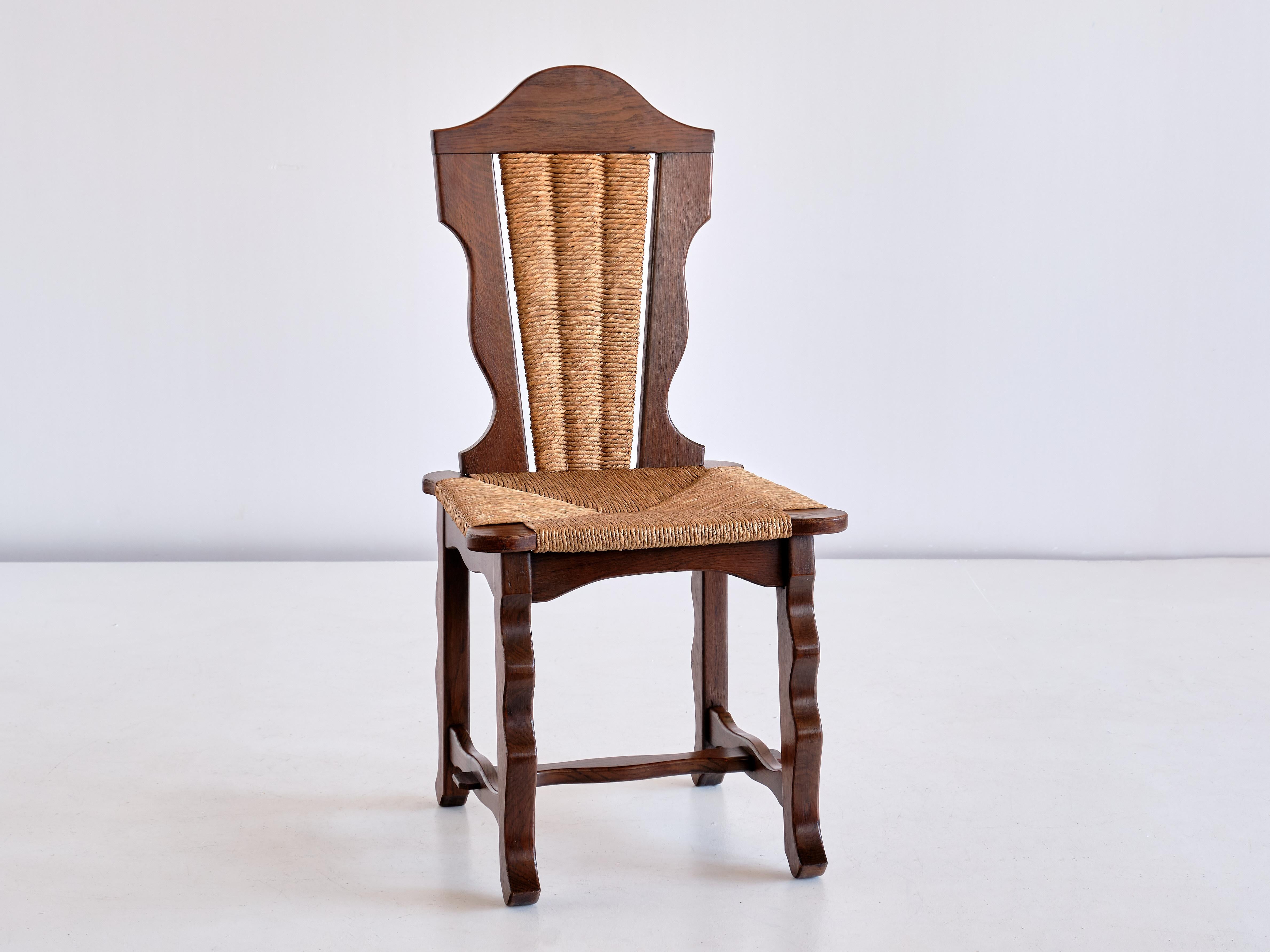Set of Six Victor Courtray Attributed Dining Chairs in Oak and Rush, 1950s In Good Condition For Sale In The Hague, NL