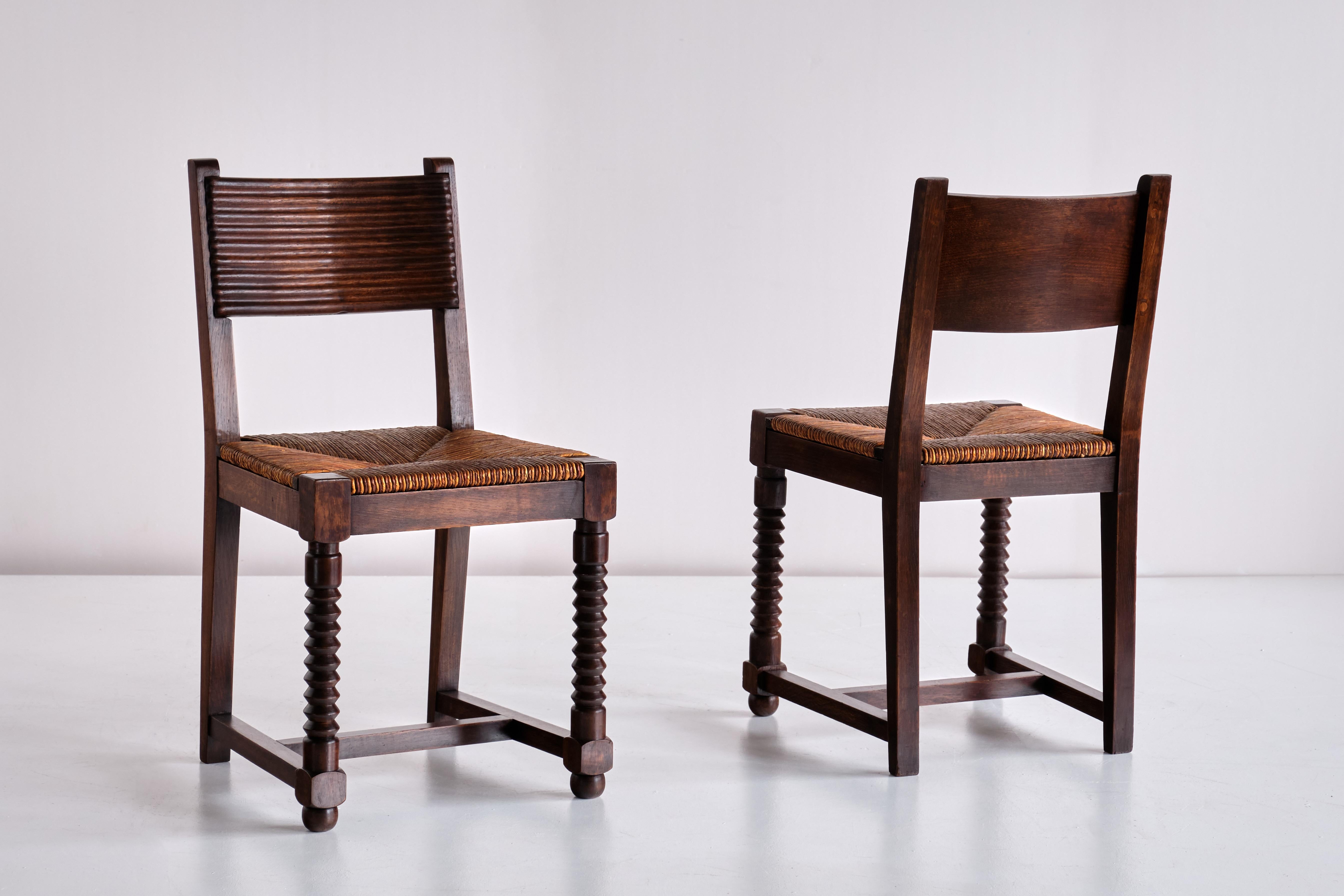 Set of Six Victor Courtray Dining Chairs in Oak and Rush, France, 1940s For Sale 1