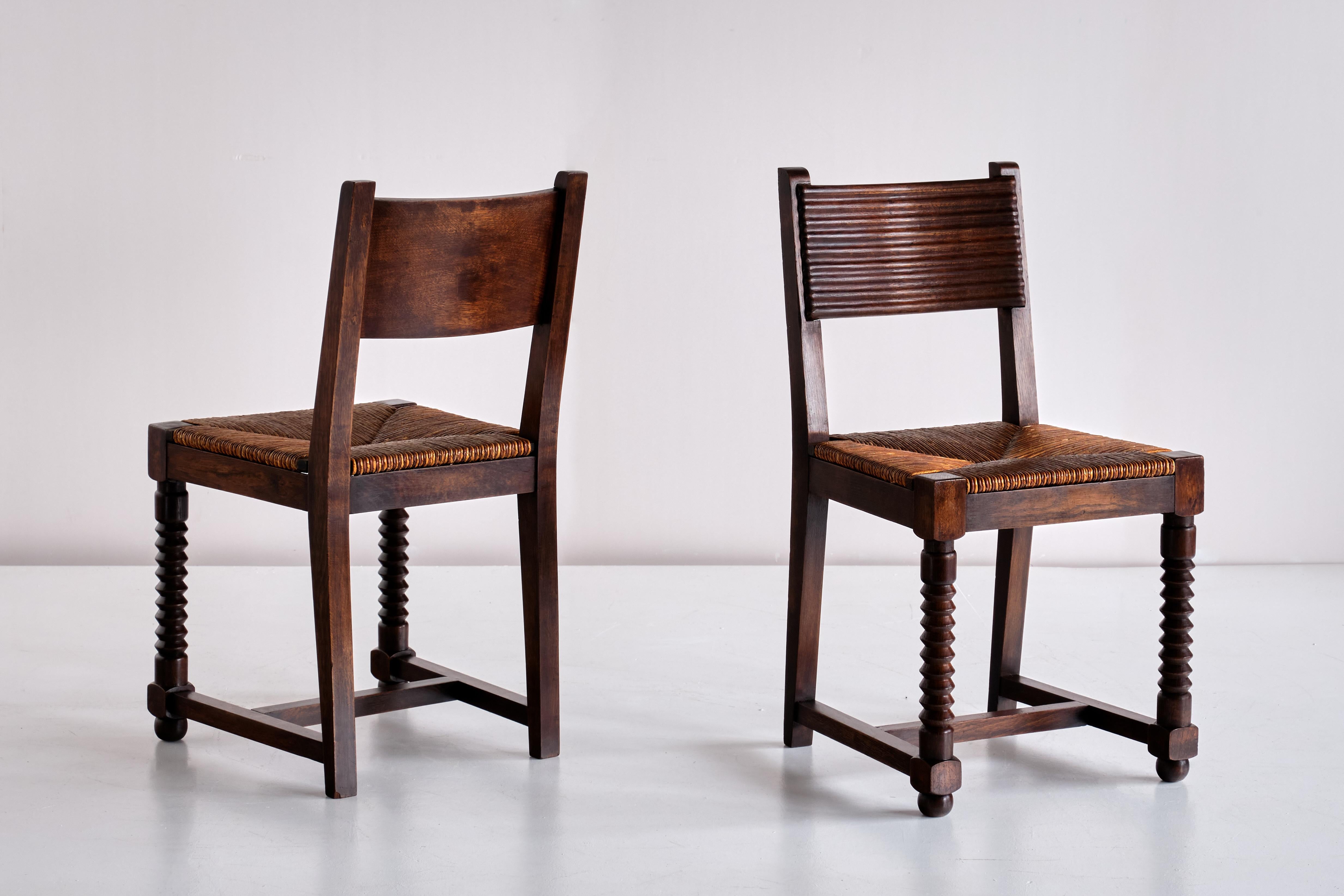 Set of Six Victor Courtray Dining Chairs in Oak and Rush, France, 1940s For Sale 2
