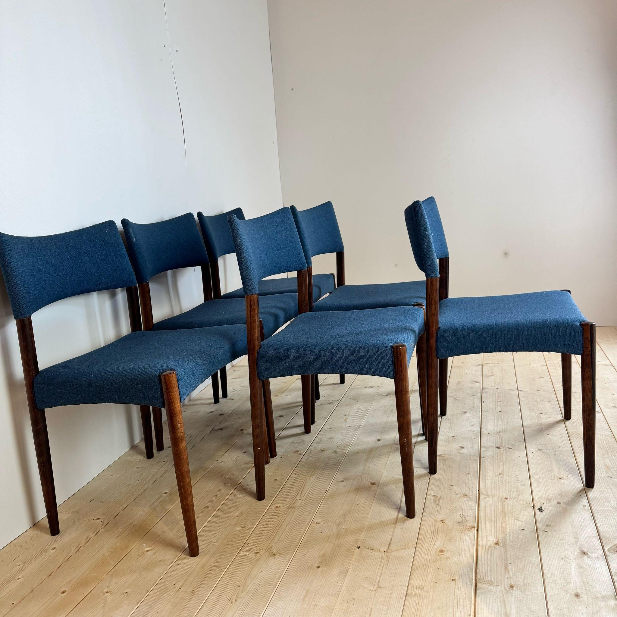 Impiallacciato Set of six vintage chairs, Willy Schou Andersen, Denmark 1960s in vendita