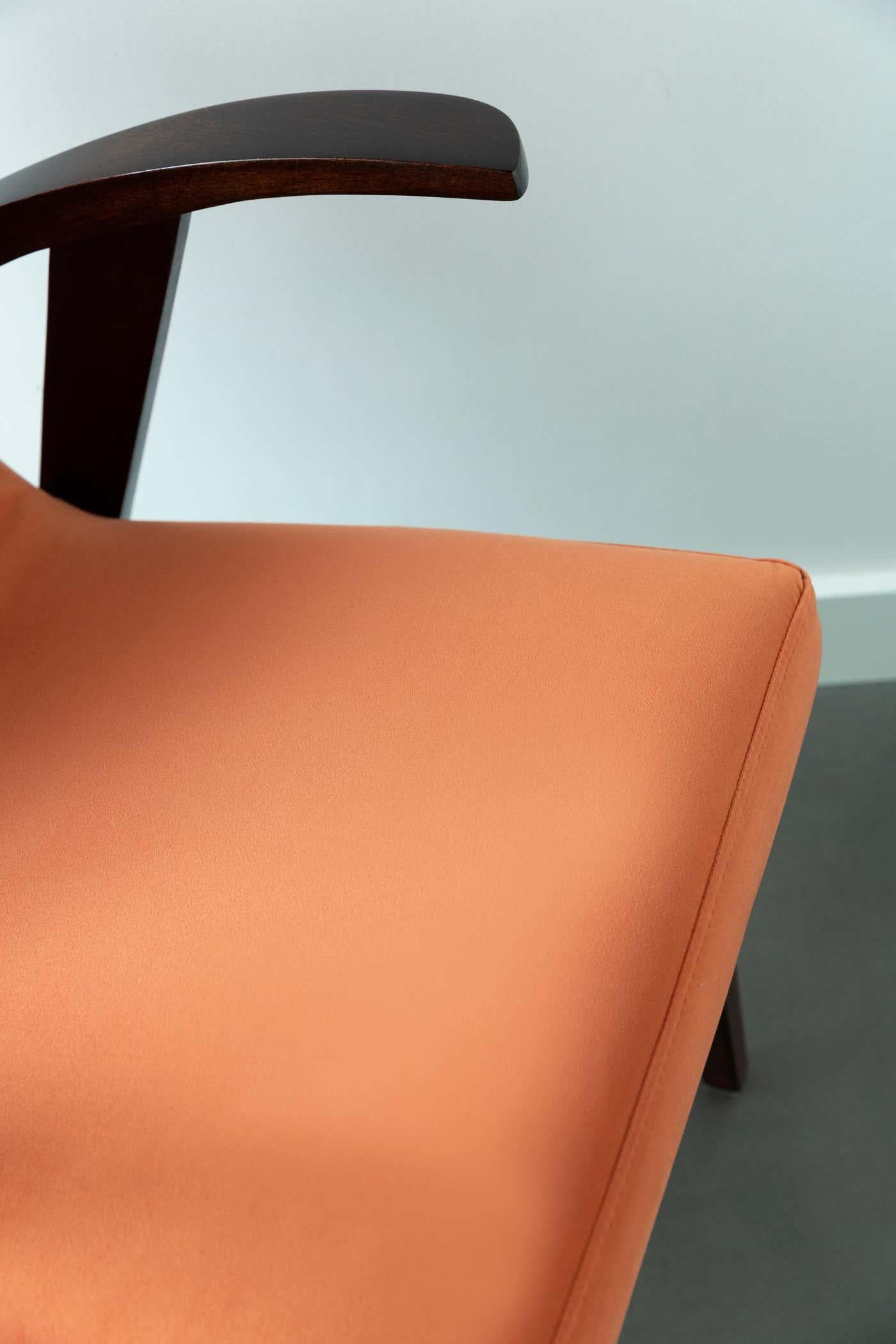Textile Set of Six Vintage Chairs in Orange Velvet by Mieczyslaw Puchala, Europe, 1960s For Sale
