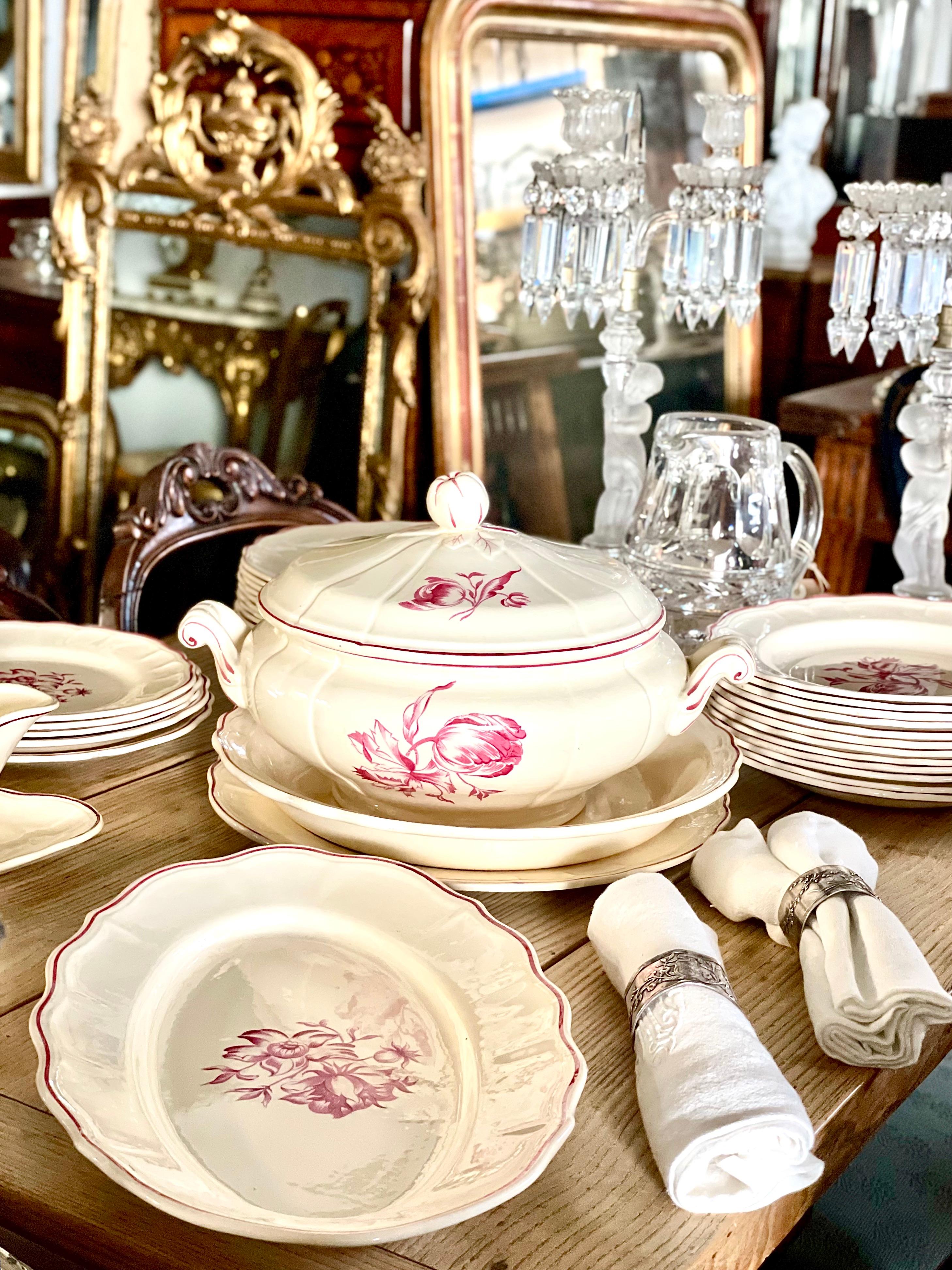 Faience Set of Six Vintage Creamware Plates For Sale