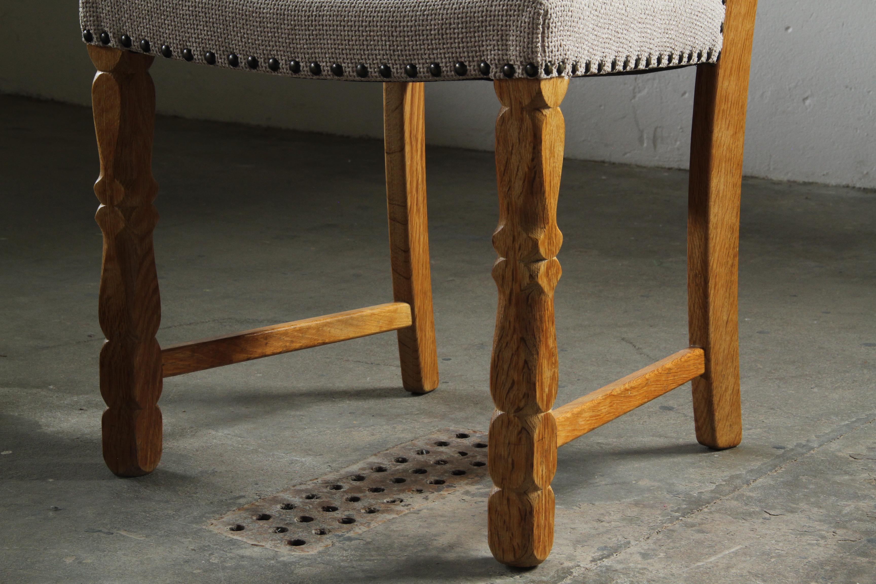 Ensemble de six chaises de salle à manger vintage en Oak danois, style Henning Kjærnulf, années 1960 en vente 6