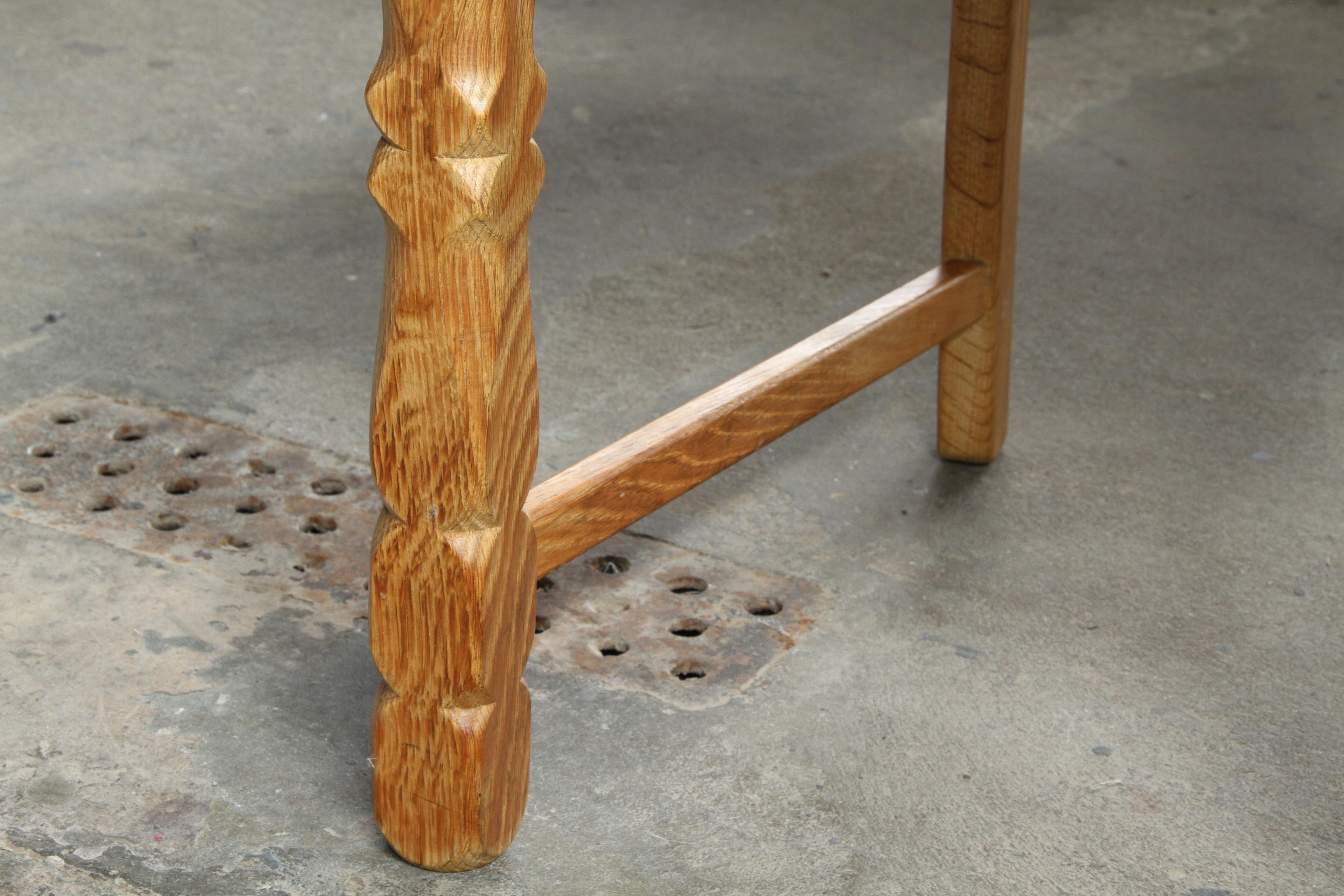 Ensemble de six chaises de salle à manger vintage en Oak danois, style Henning Kjærnulf, années 1960 en vente 7