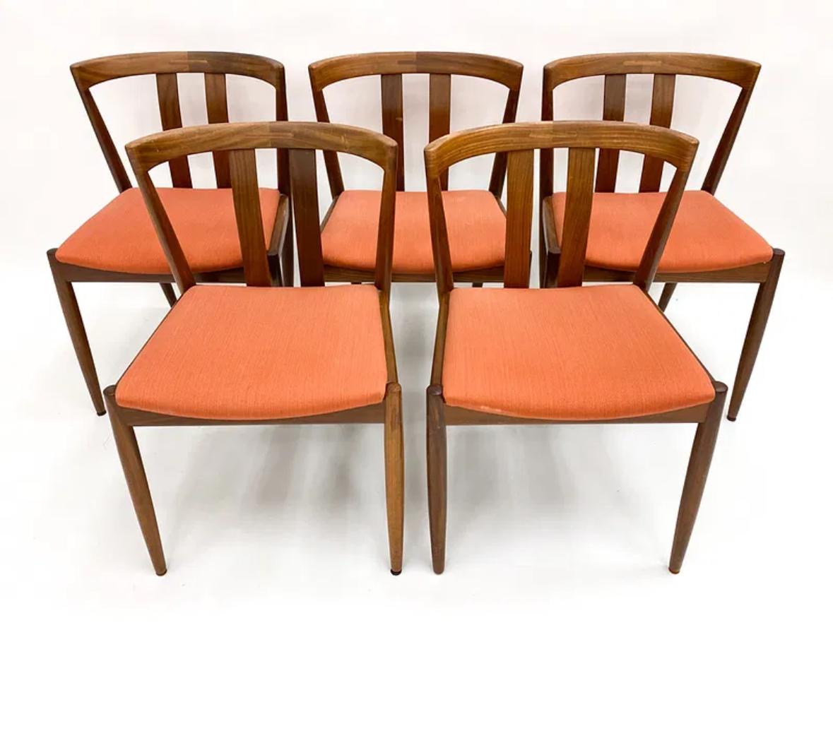 Scandinavian Modern Set of six Vintage Danish teak dining side chairs For Sale