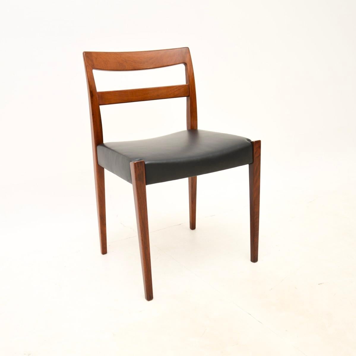 Set of Six Vintage Dining Chairs by Nils Jonsson  In Good Condition For Sale In London, GB