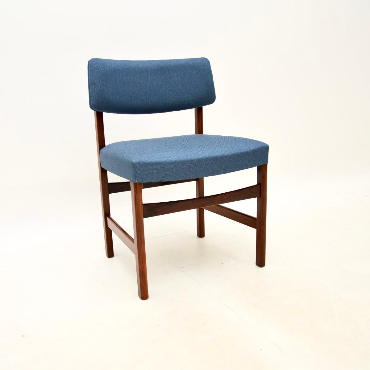 Fabric Set of Six Vintage Dining Chairs by Robert Heritage for Archie Shine For Sale