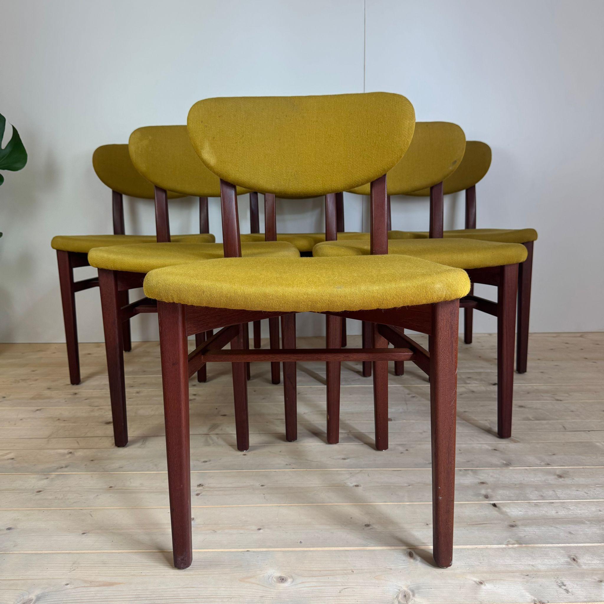 Set of six vintage dining chairs, Denmark 1960 For Sale 1