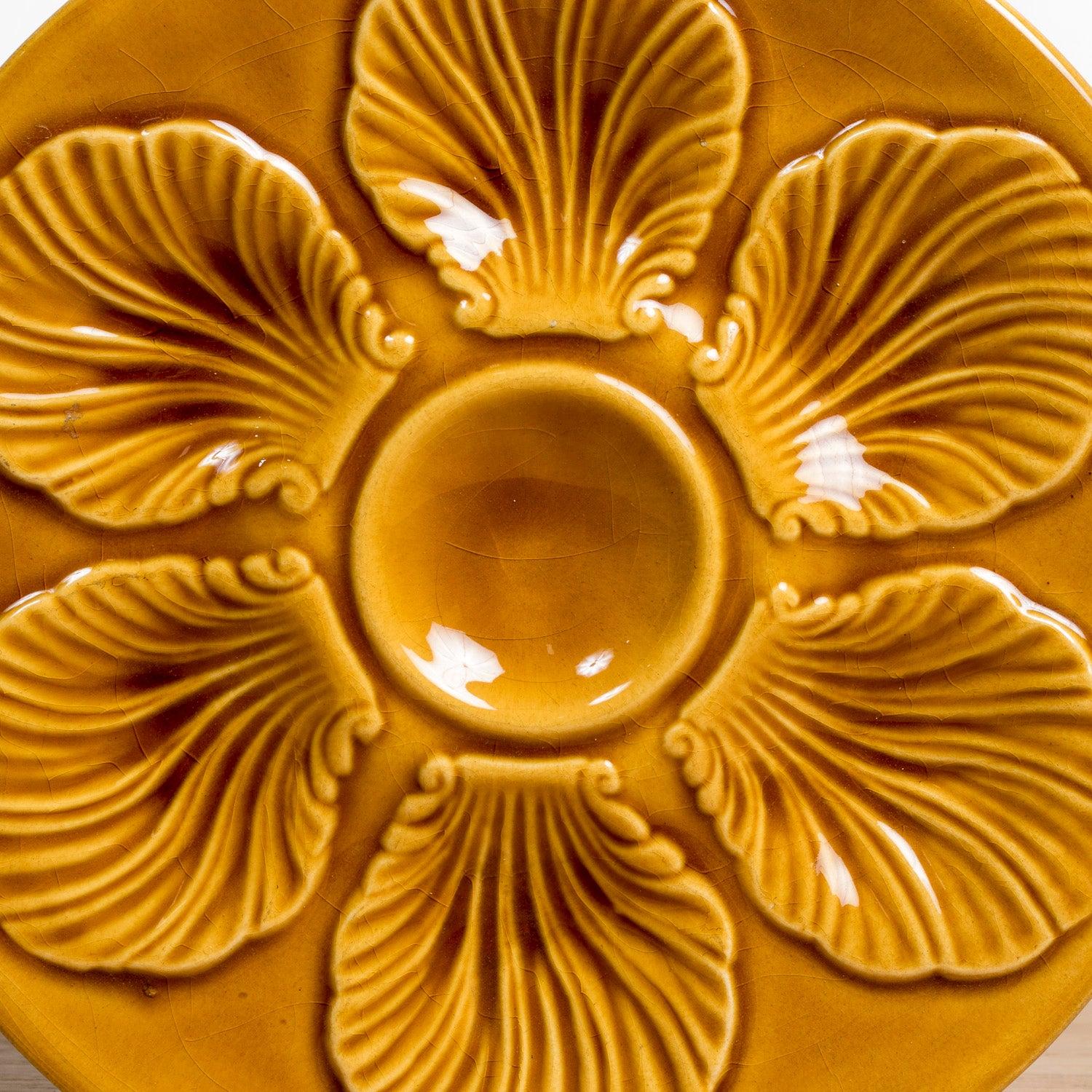 Set di sei piatti da ostrica francesi d'epoca in oro Proceram, firmati in vendita 6