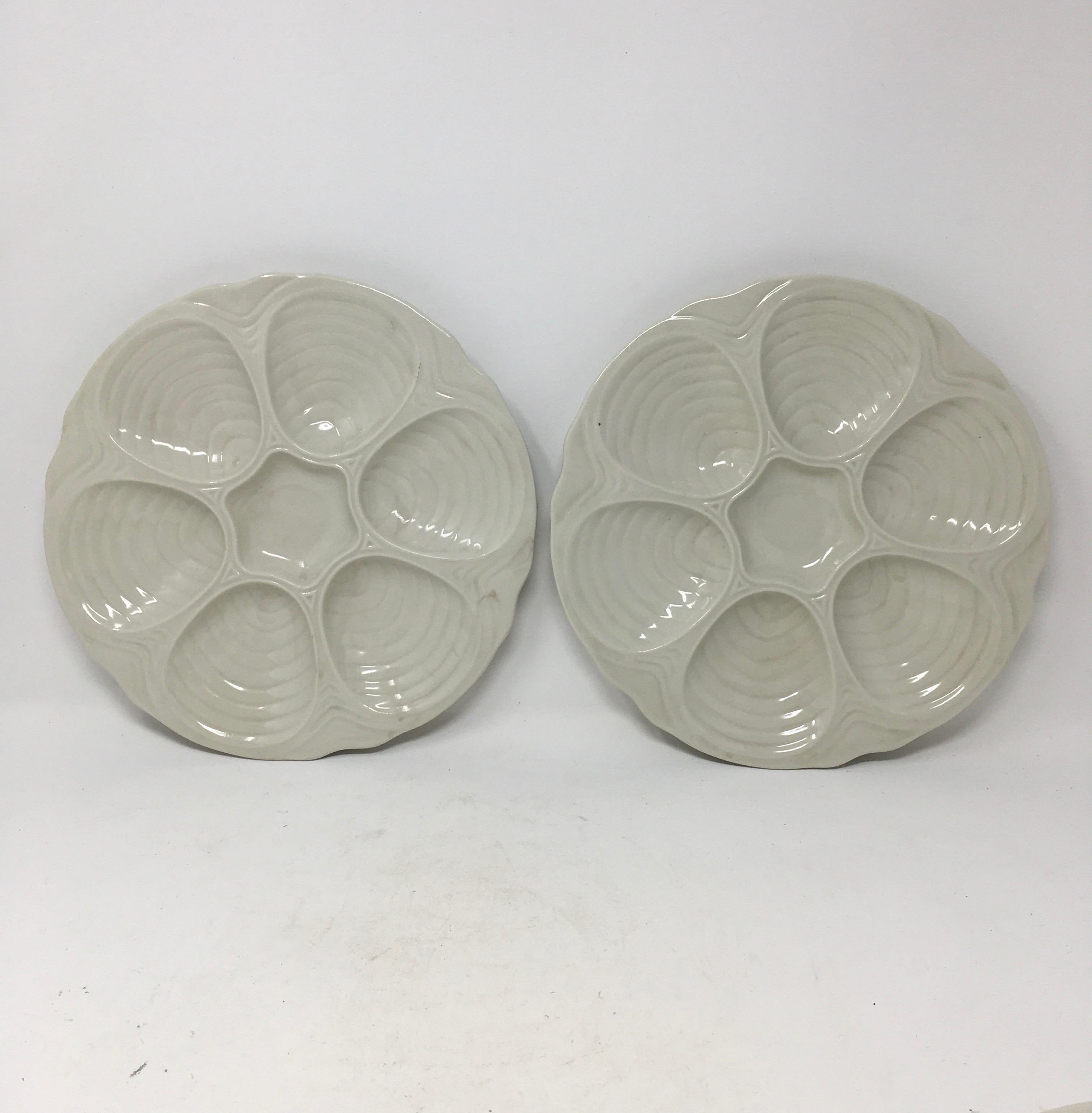 Set of Six Vintage Hall Ironstone Oyster Plates In Good Condition In Houston, TX