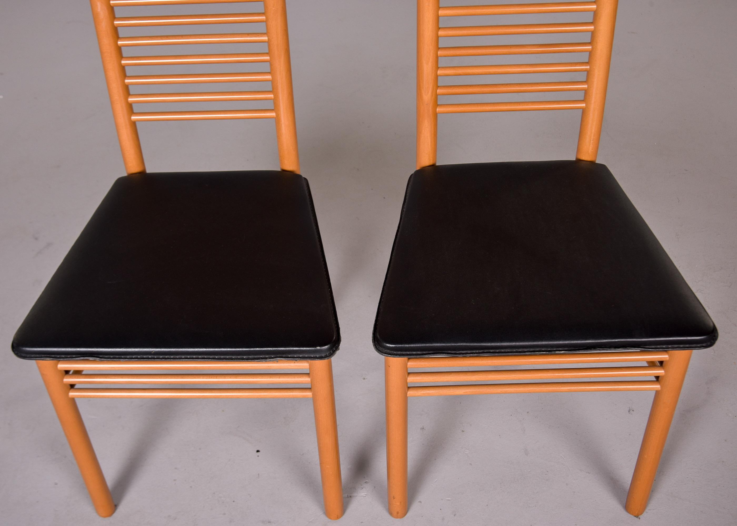 Juego de seis sillas altas italianas vintage con respaldo de escalera en Bueno estado para la venta en Troy, MI