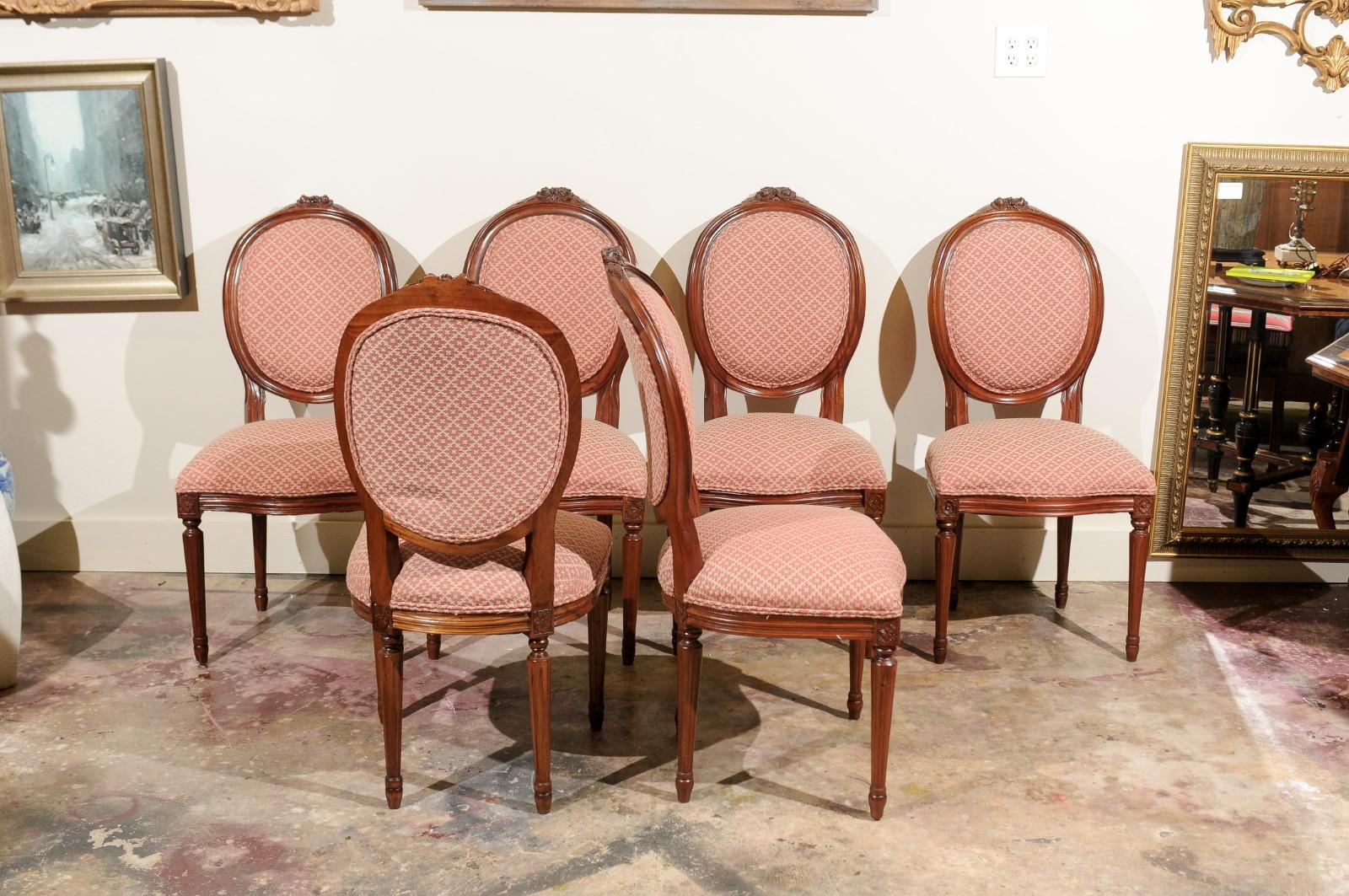 Set of Six Vintage Louis XVI Dining Chairs In Good Condition In Chamblee, GA