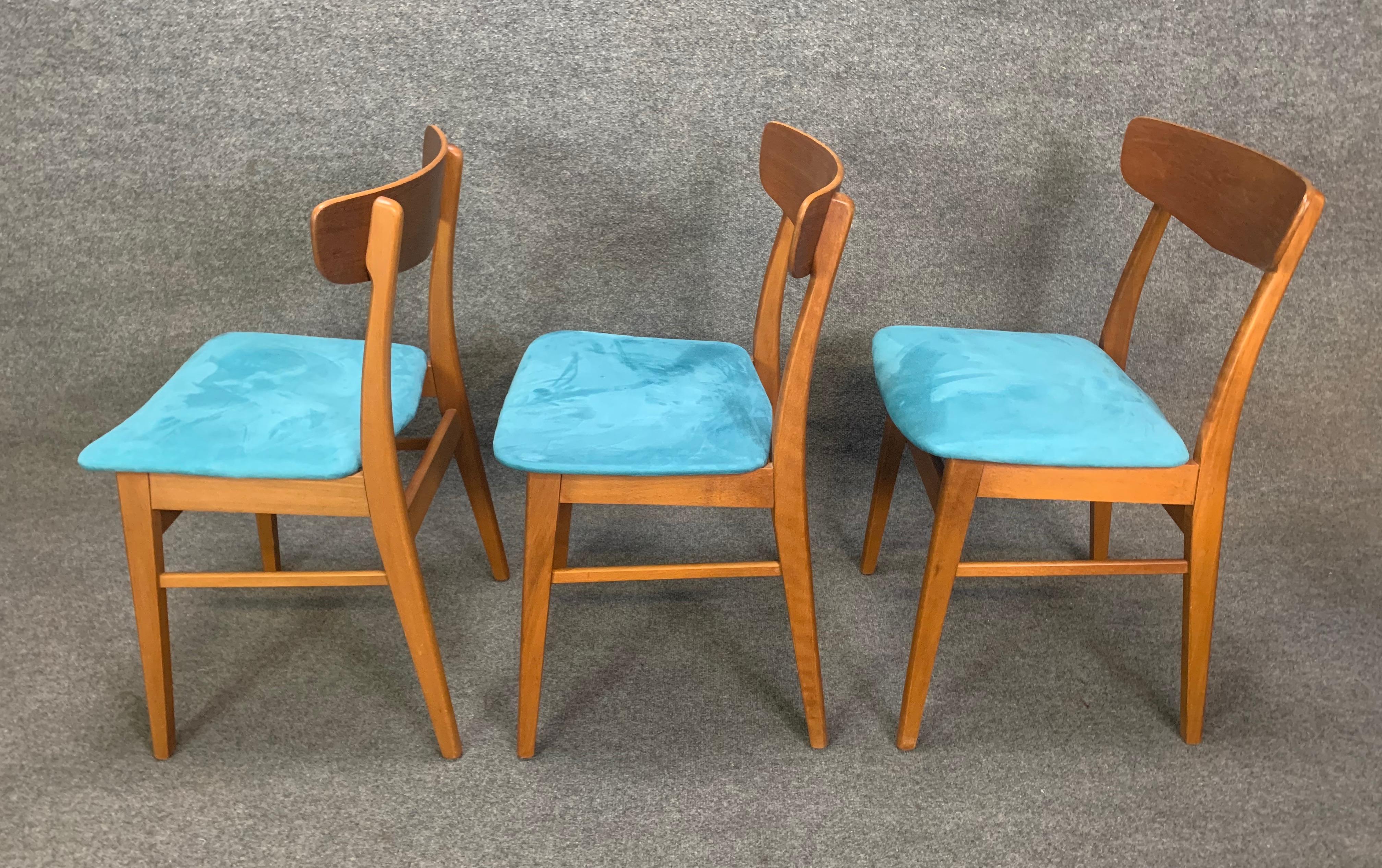 Set of Six Vintage Midcentury Danish Modern Teak Dining Chairs by Findhahls For Sale 4