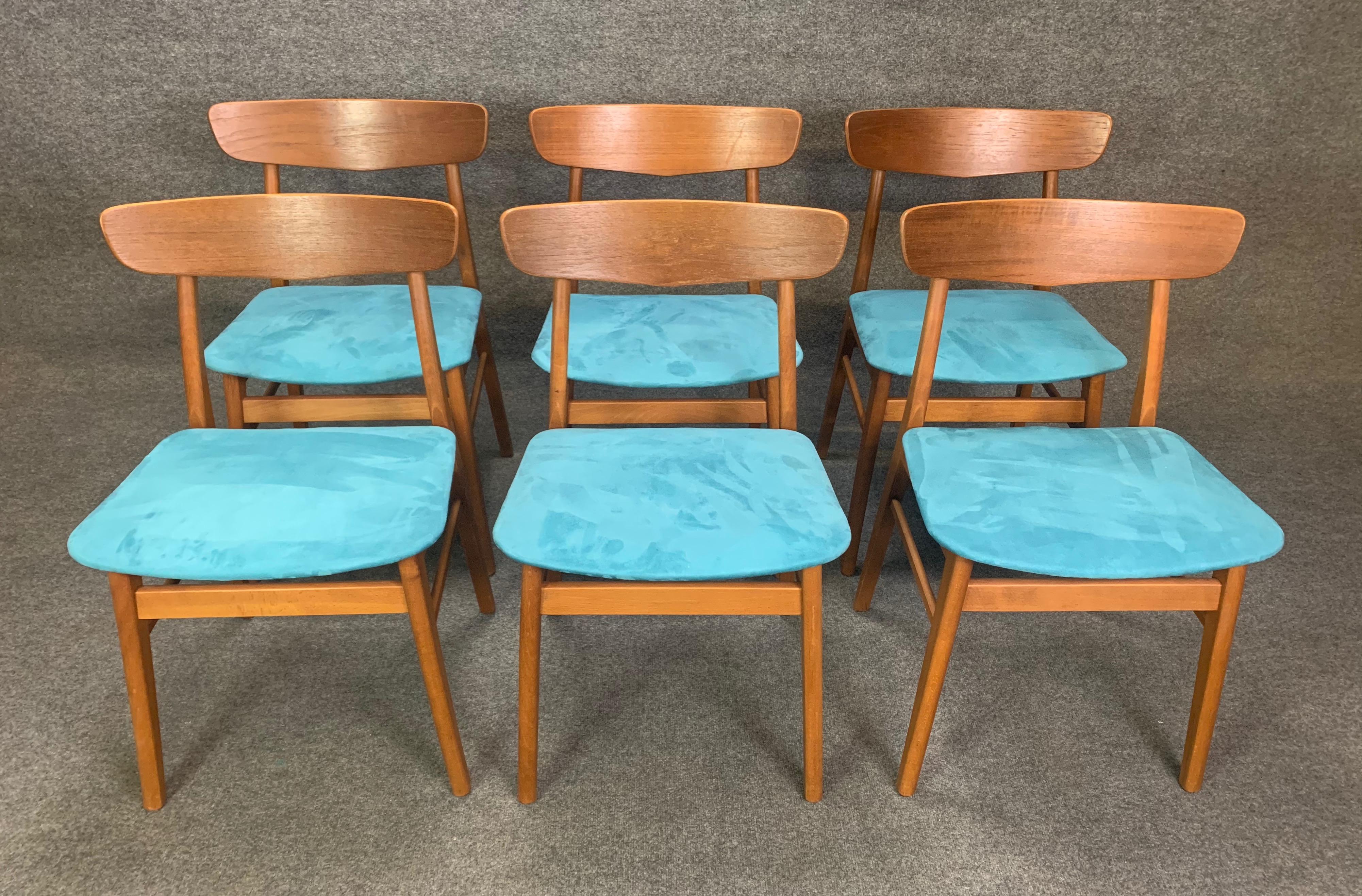 Mid-20th Century Set of Six Vintage Midcentury Danish Modern Teak Dining Chairs by Findhahls For Sale