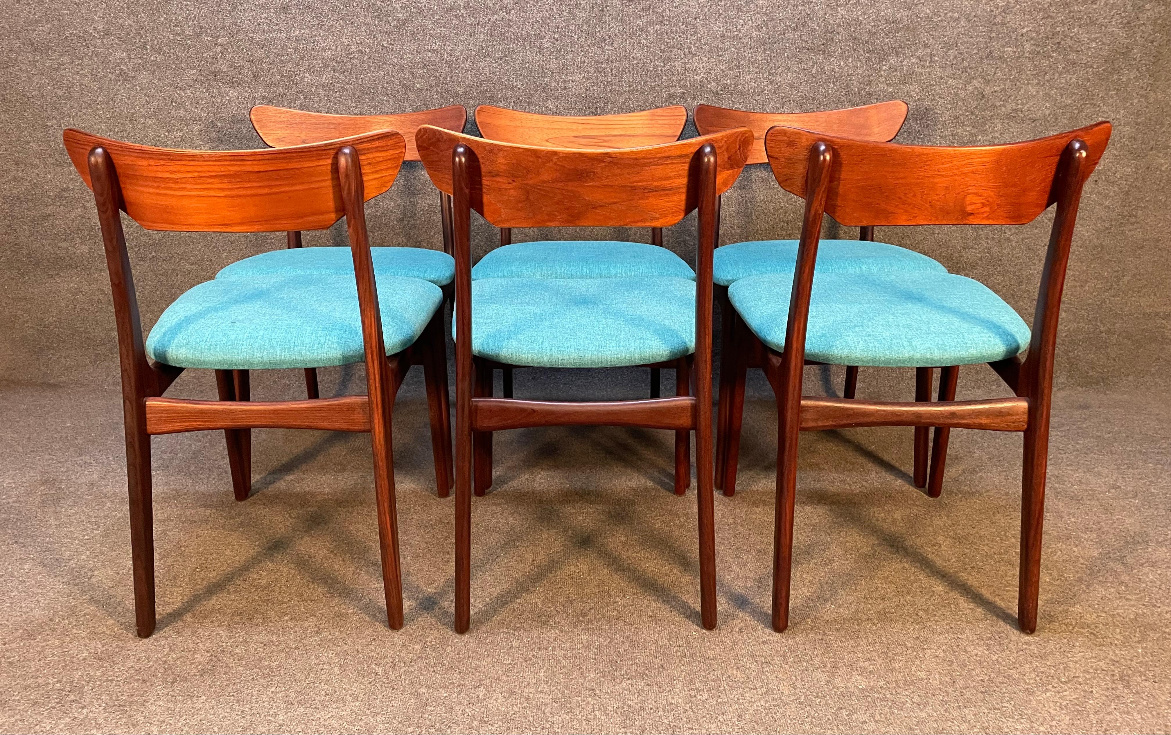 Here is a set of six scandinavian modern teak dining chairs designed by Schiønning & Elgaard and manufactured by Randers Møbelfabrik in Denmark in the 1960's.
This exquisite set, recently imported from Europe to California before their refinishing,