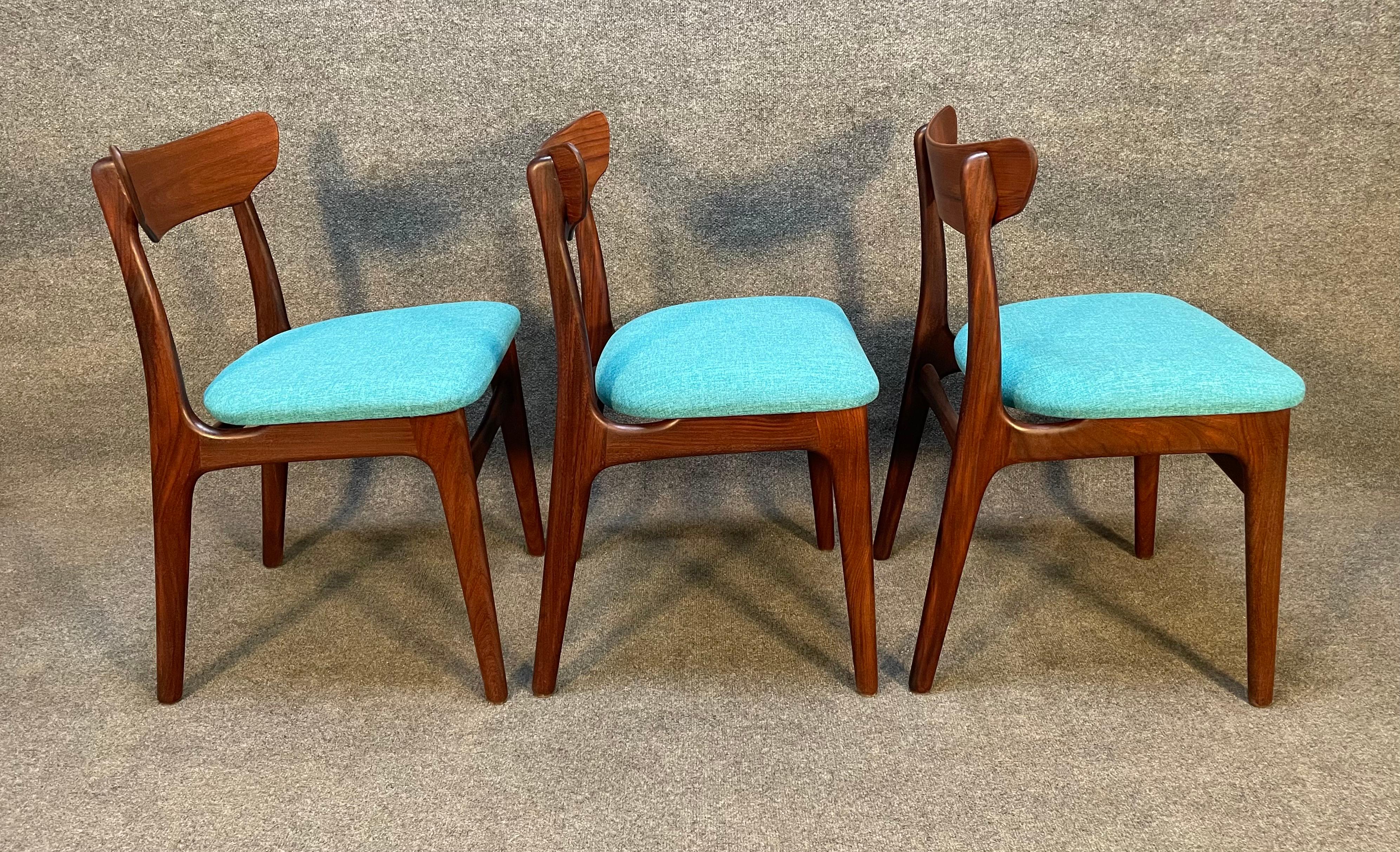 Scandinavian Modern Set of Six Vintage Mid Century Danish Teak Dining Chairs by Schiønning & Elgaard