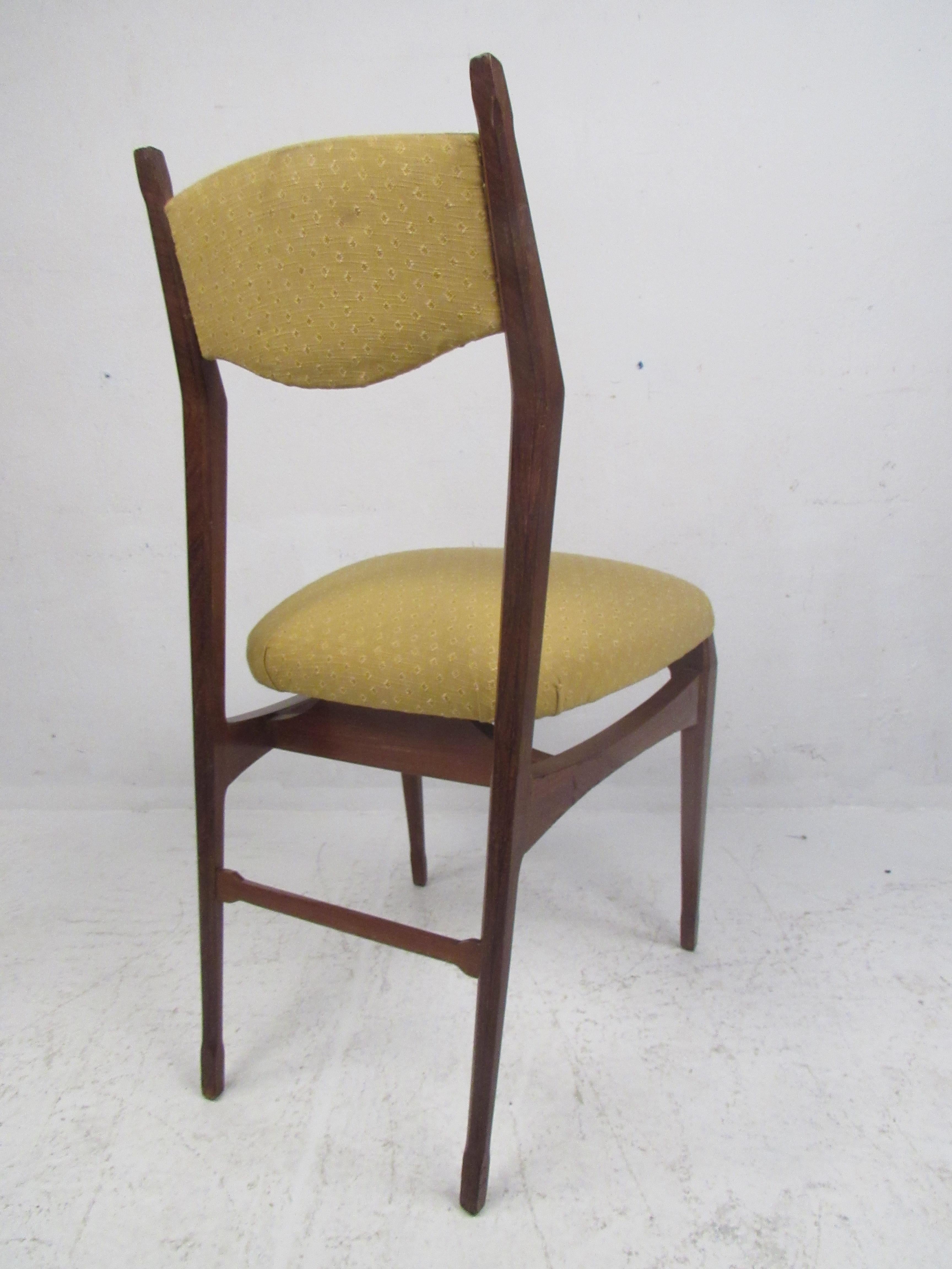 Mid-20th Century Set of Six Vintage Modern Italian Dining Chairs For Sale