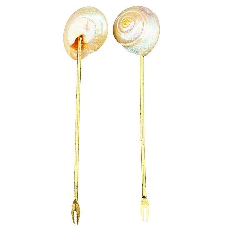 Satz von sechs Vintage Perlmutt Muschel und Gold Appetizer Fondue Gabeln im Zustand „Gut“ im Angebot in Van Nuys, CA