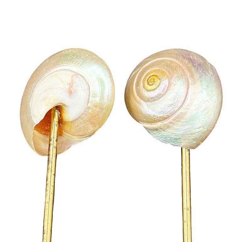 Satz von sechs Vintage Perlmutt Muschel und Gold Appetizer Fondue Gabeln (Ende des 20. Jahrhunderts) im Angebot