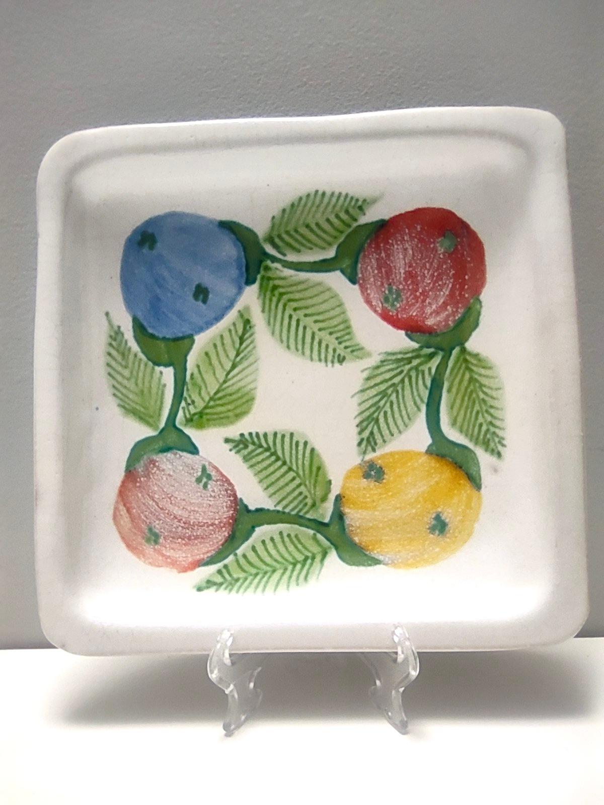 Mid-20th Century Set of Six Vintage Square Hand-Crafted Earthenware Plates by De Simone, Italy For Sale