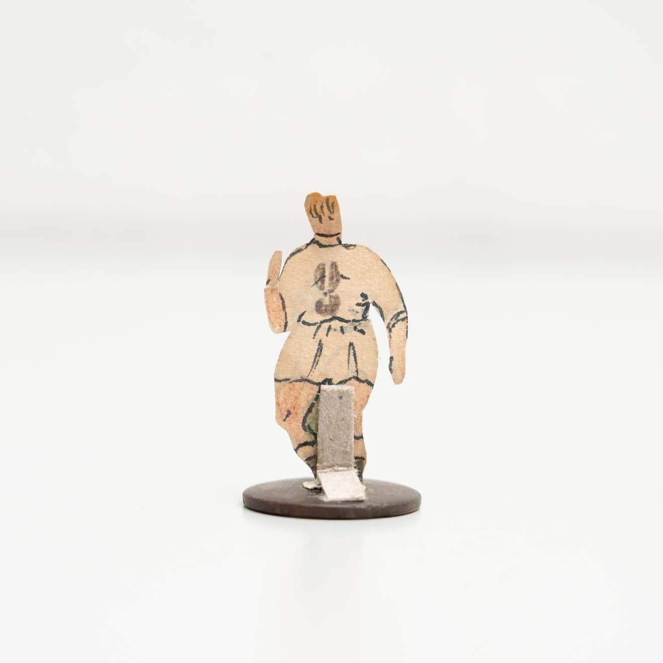 Set of Six Vintage Table Button Soccer Game Players, Spain, circa 1950 For Sale 4